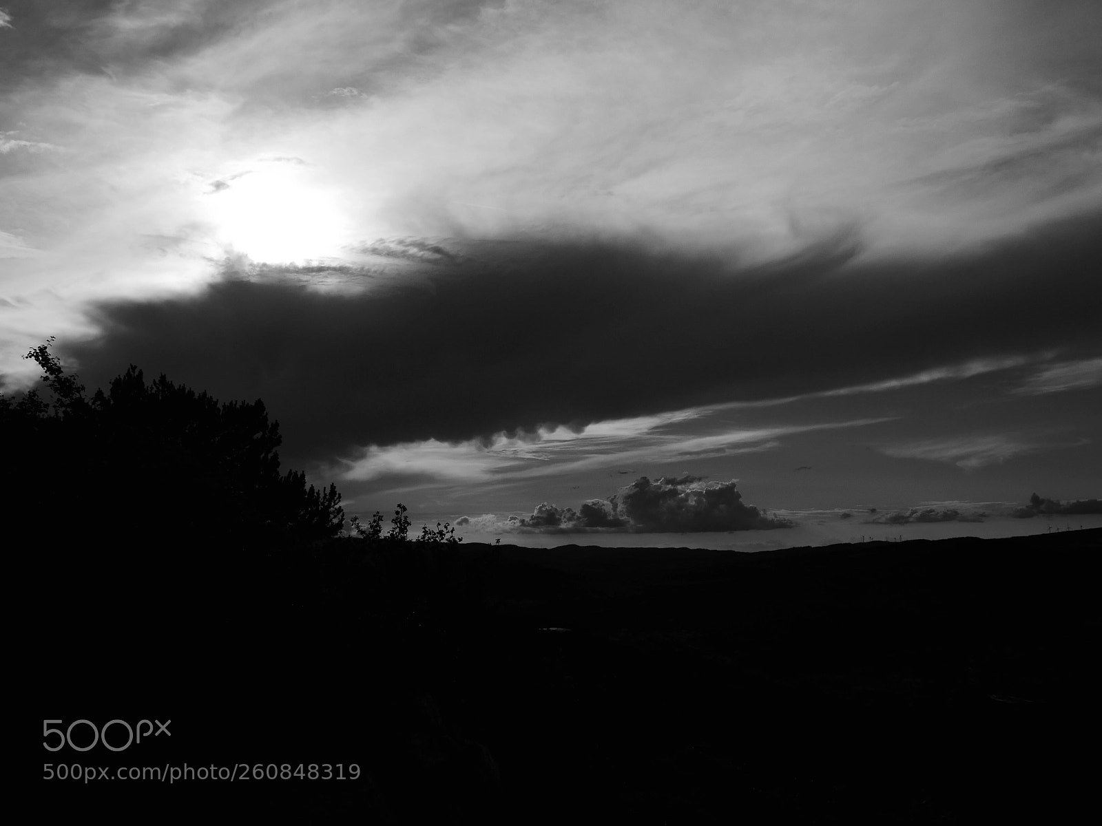 Panasonic Lumix DMC-GX85 (Lumix DMC-GX80 / Lumix DMC-GX7 Mark II) sample photo. Before the storm photography
