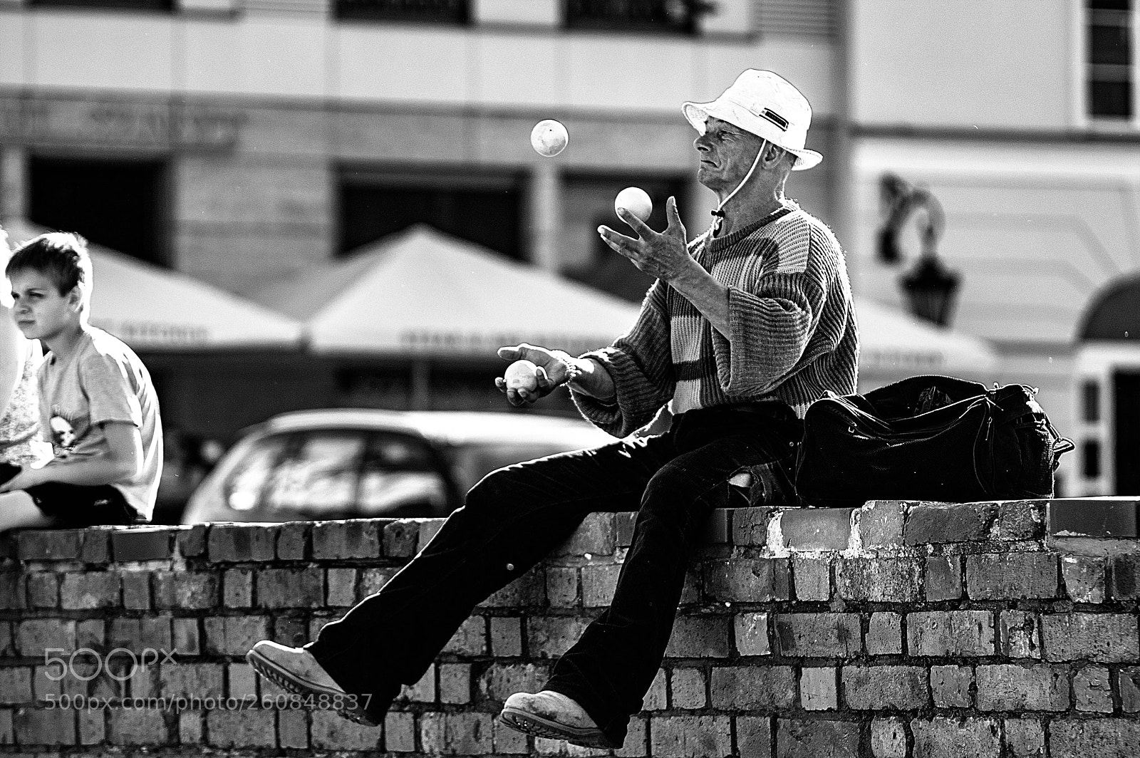 Pentax K-3 sample photo. The juggler photography