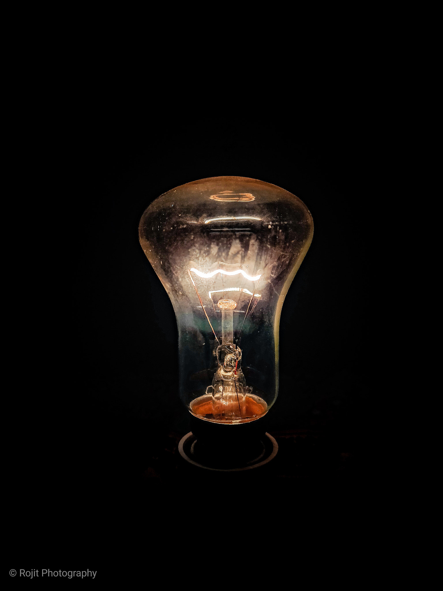 OnePlus A6000 sample photo. Bulb light photography