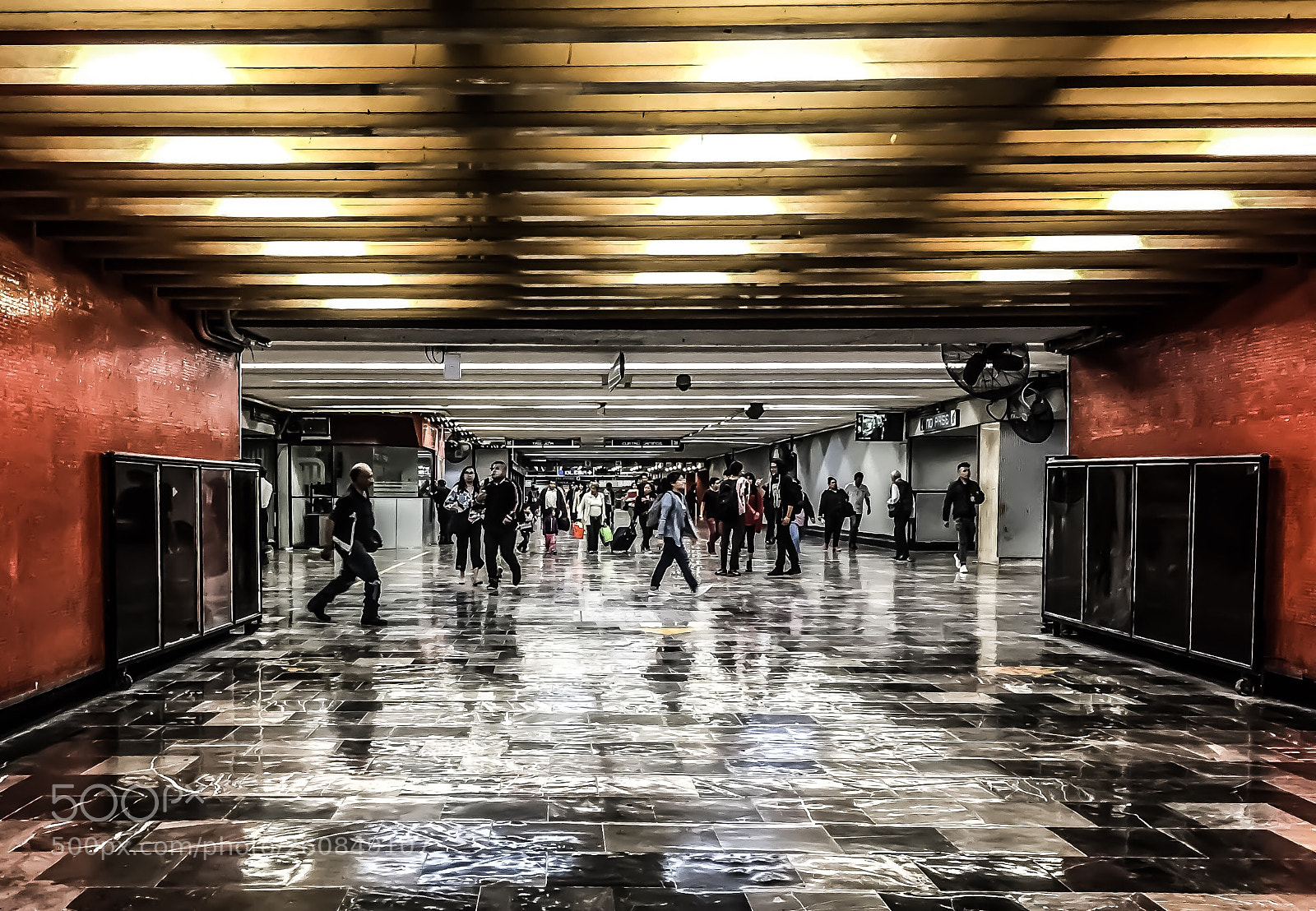 Apple iPhone 6 Plus sample photo. In this city, everybody photography