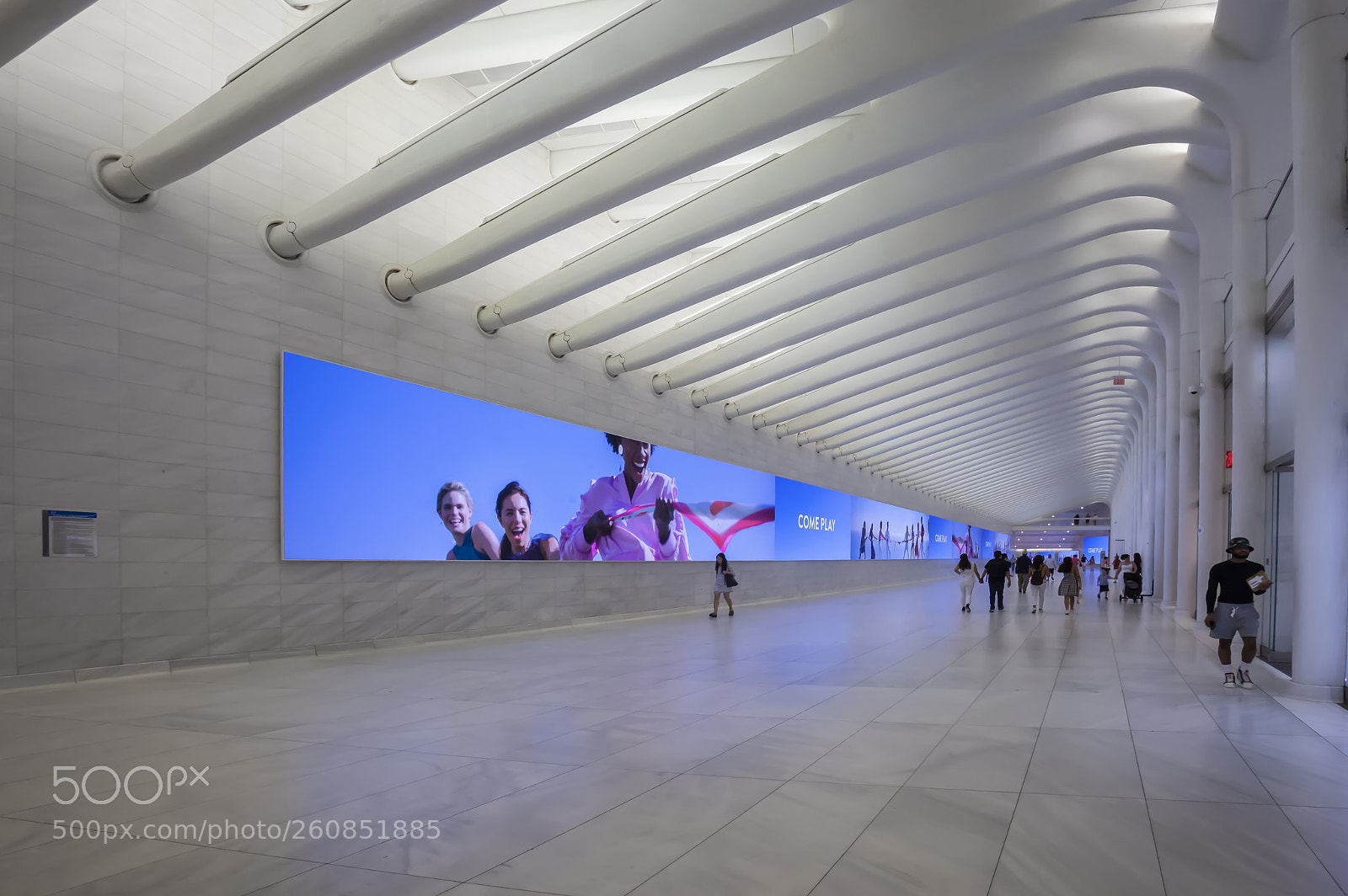 Canon EOS 5D Mark II sample photo. Oculus center nyc hallway photography