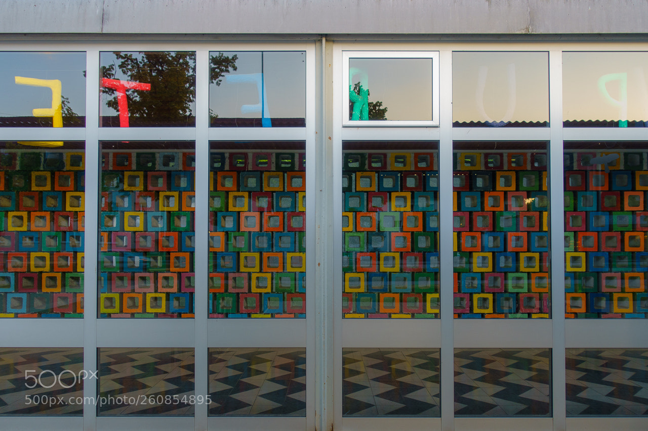 Sony Cyber-shot DSC-RX100 III sample photo. Colorfull wall potd#4 photography