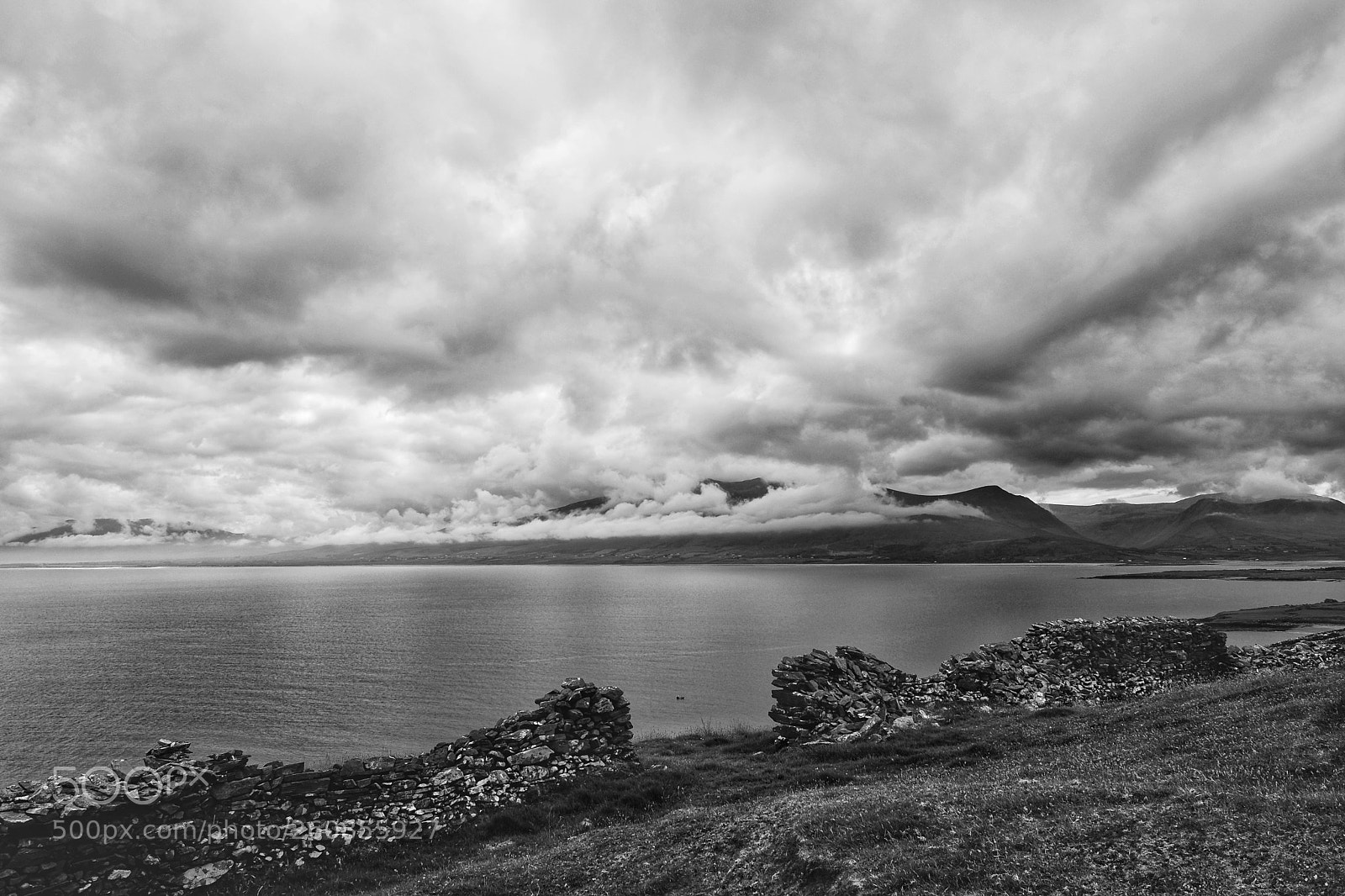 Fujifilm X-T20 sample photo. 'view over brandon bay' photography
