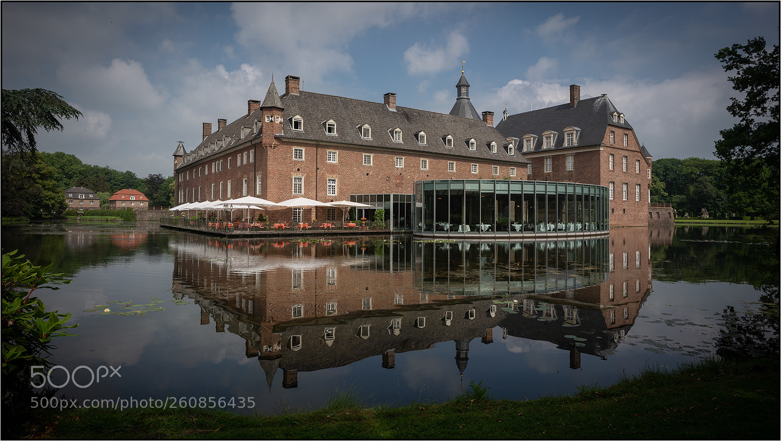 Sony a7R III sample photo. Wasserschloss anholt photography