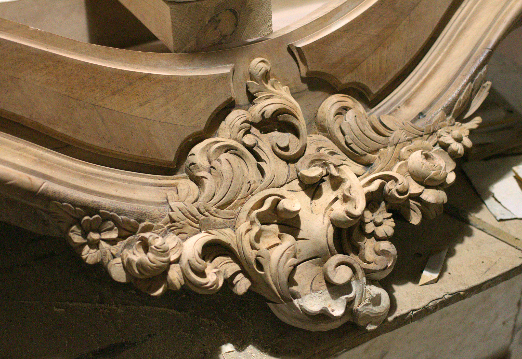 Canon EF 40mm F2.8 STM sample photo. Restavration of ancient oak wardrobe photography
