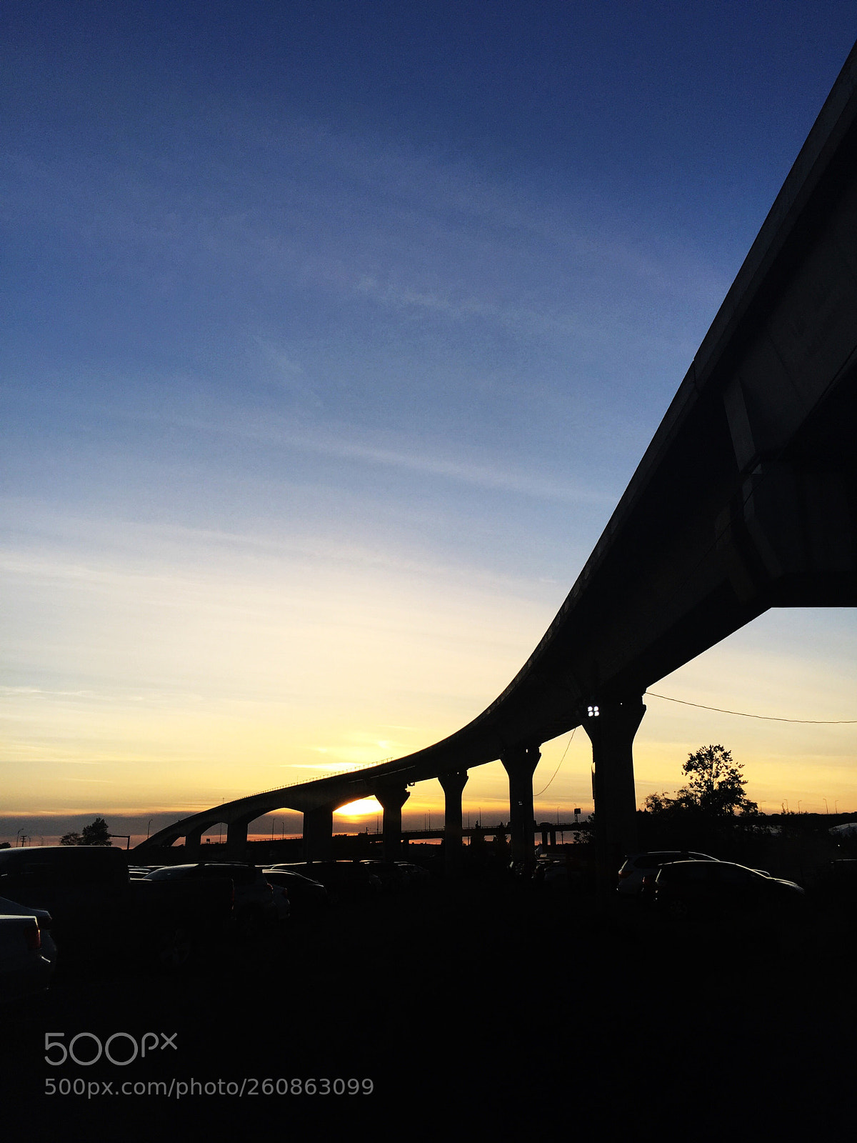Apple iPhone 6 Plus sample photo. Sunset casting a large photography