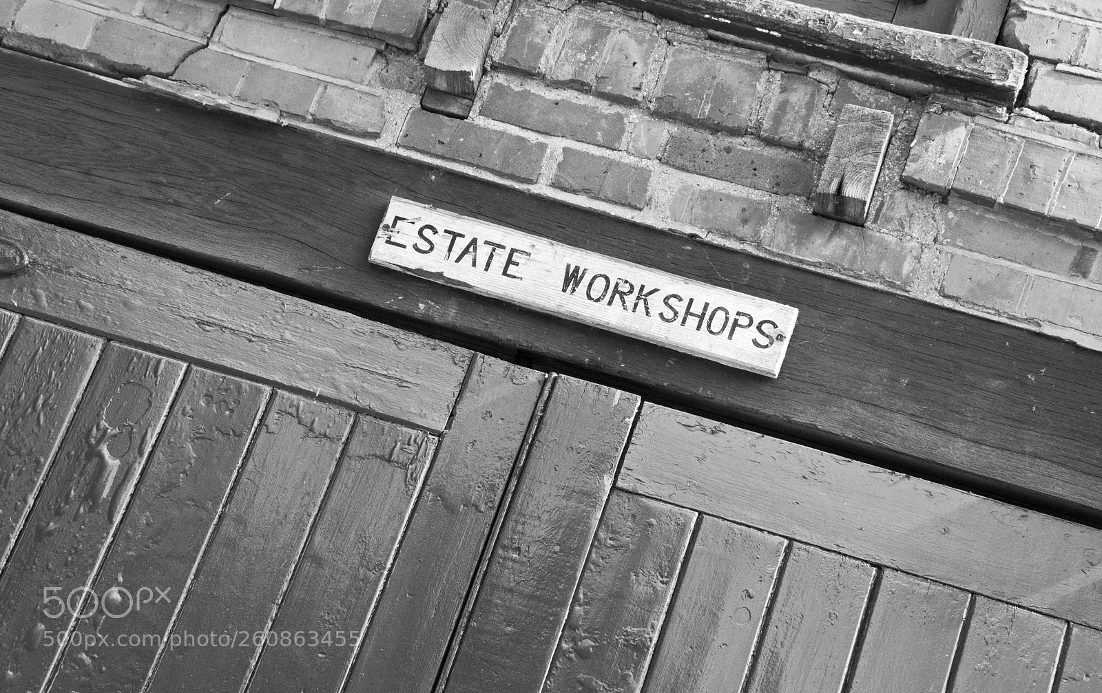Nikon D90 sample photo. Estates workshop photography