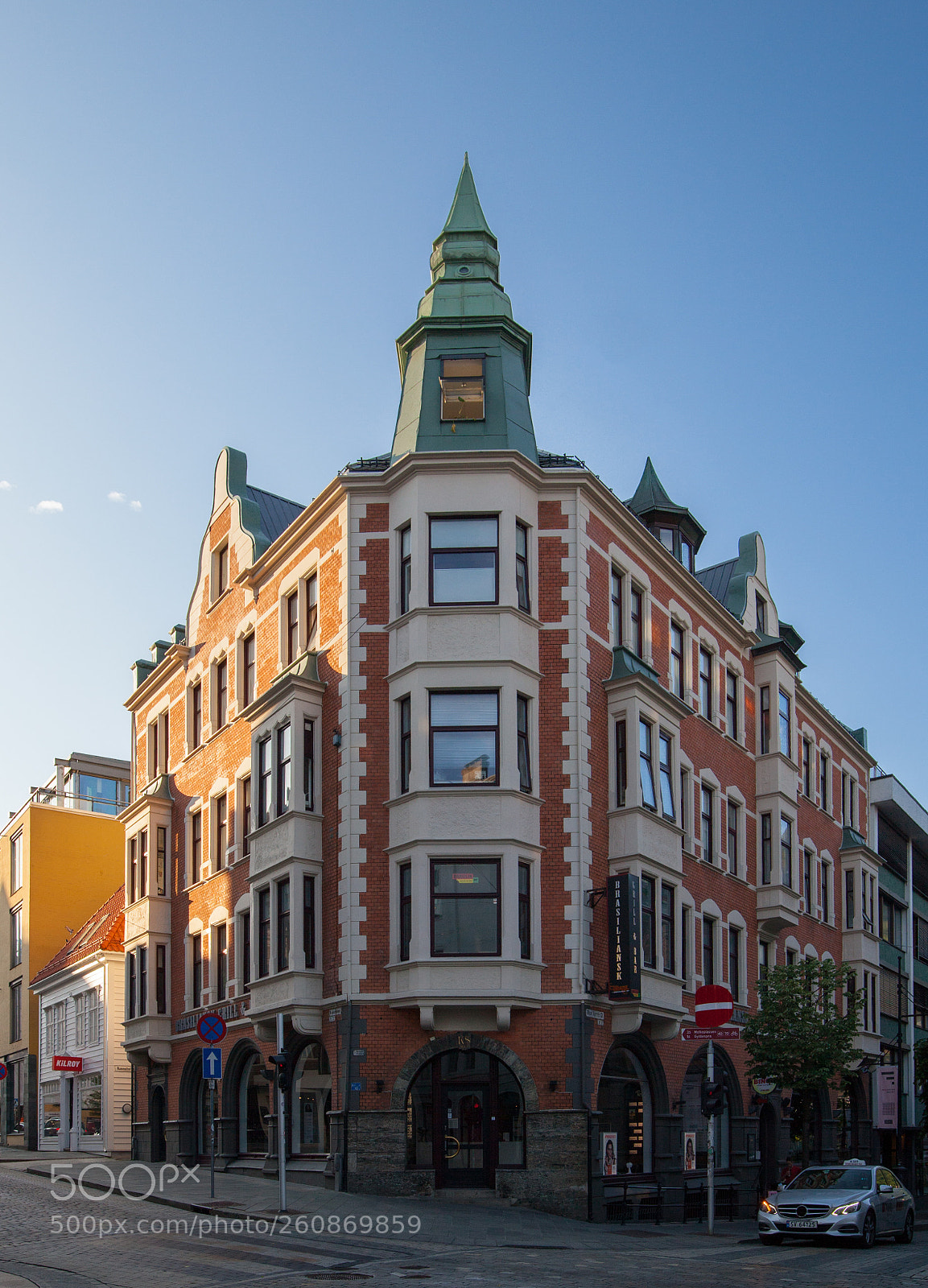 Canon EOS 5D Mark II sample photo. Bergen apartments photography