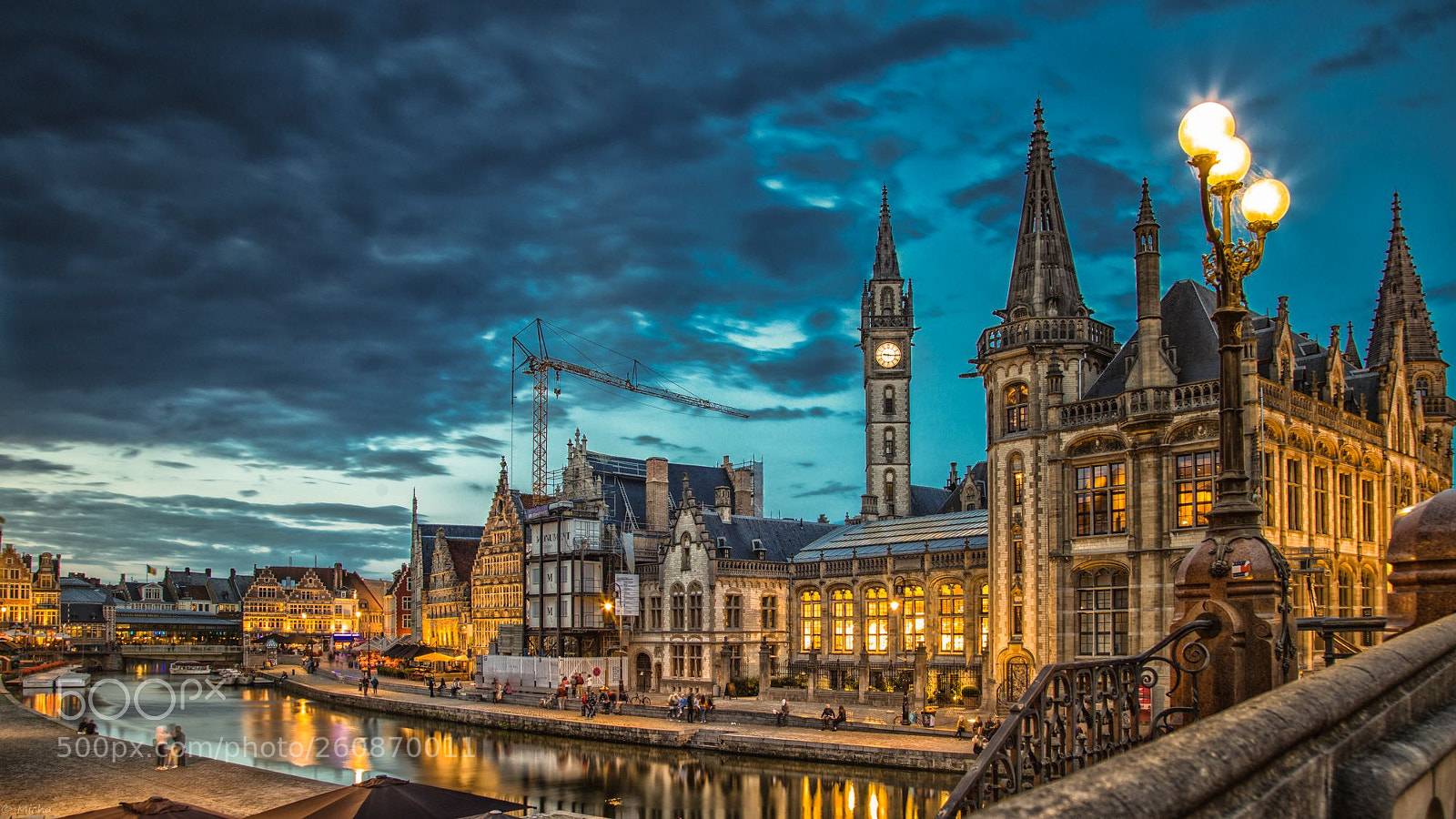 Canon EOS 6D sample photo. Beautiful town gent photography