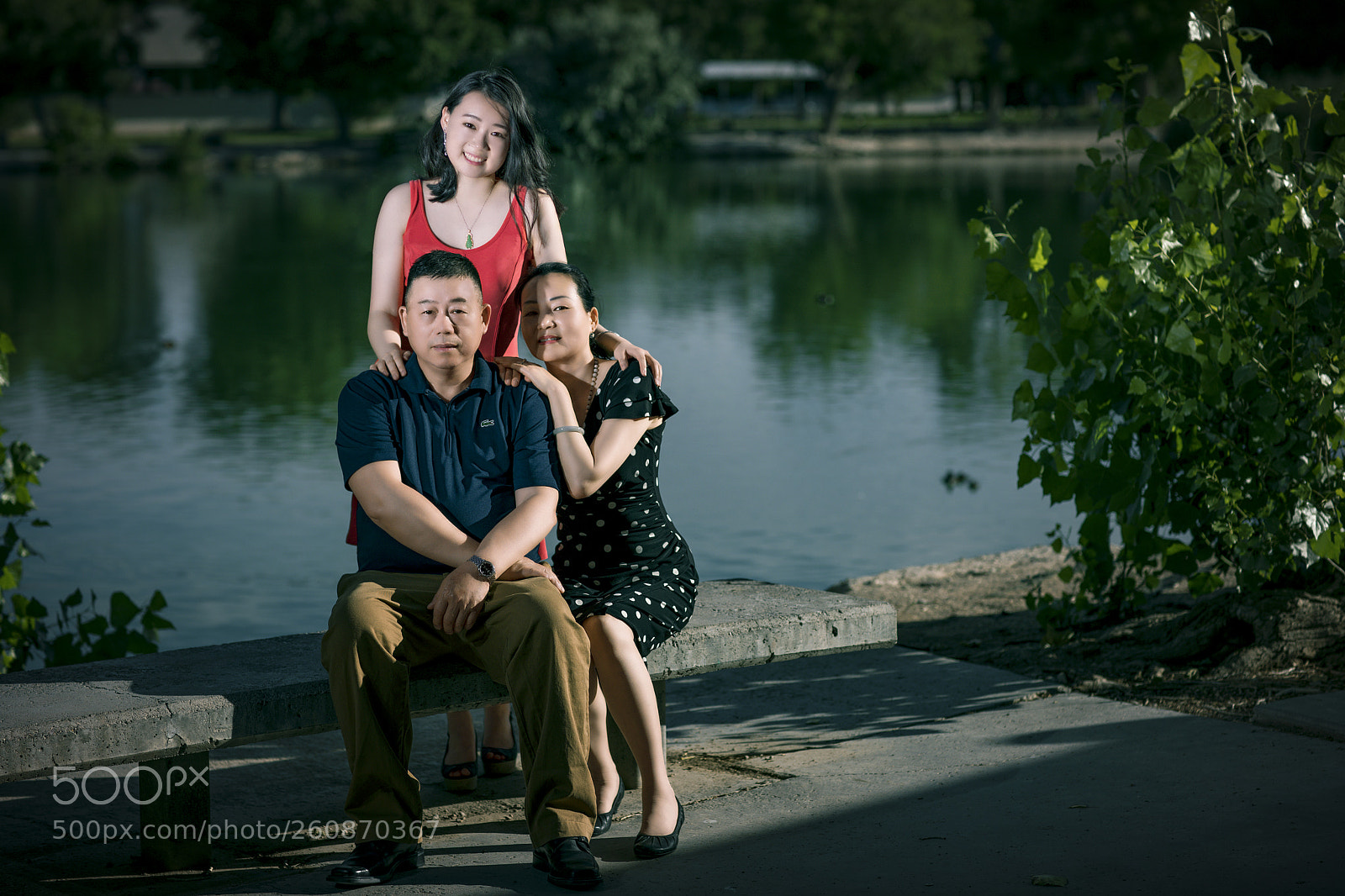Canon EOS 5D Mark IV sample photo. 同事一家 photography
