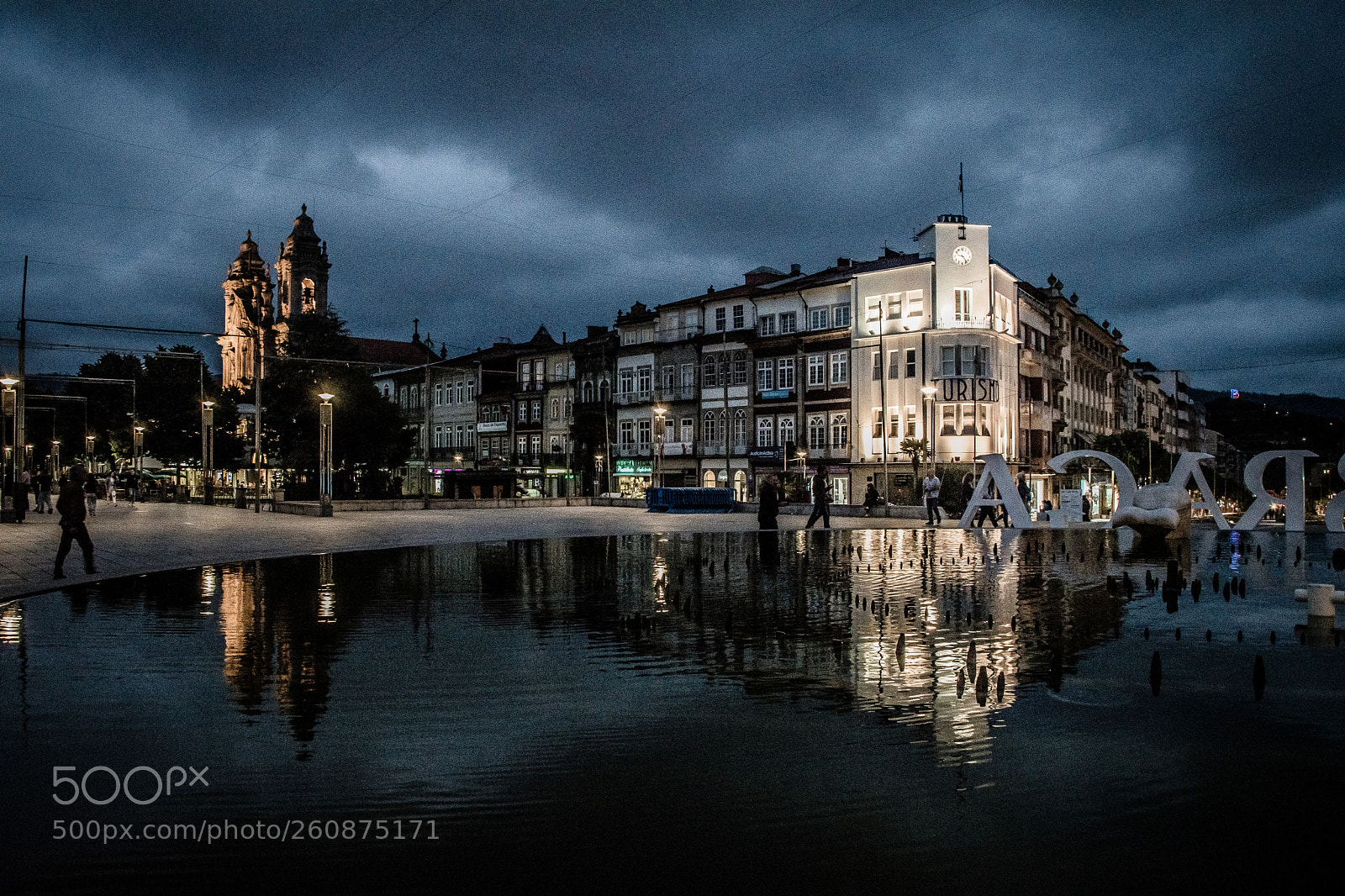 Nikon D5500 sample photo. Braga by night photography