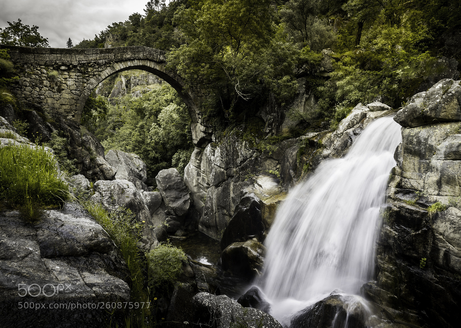 Olympus OM-D E-M5 II sample photo. Devil bridge photography