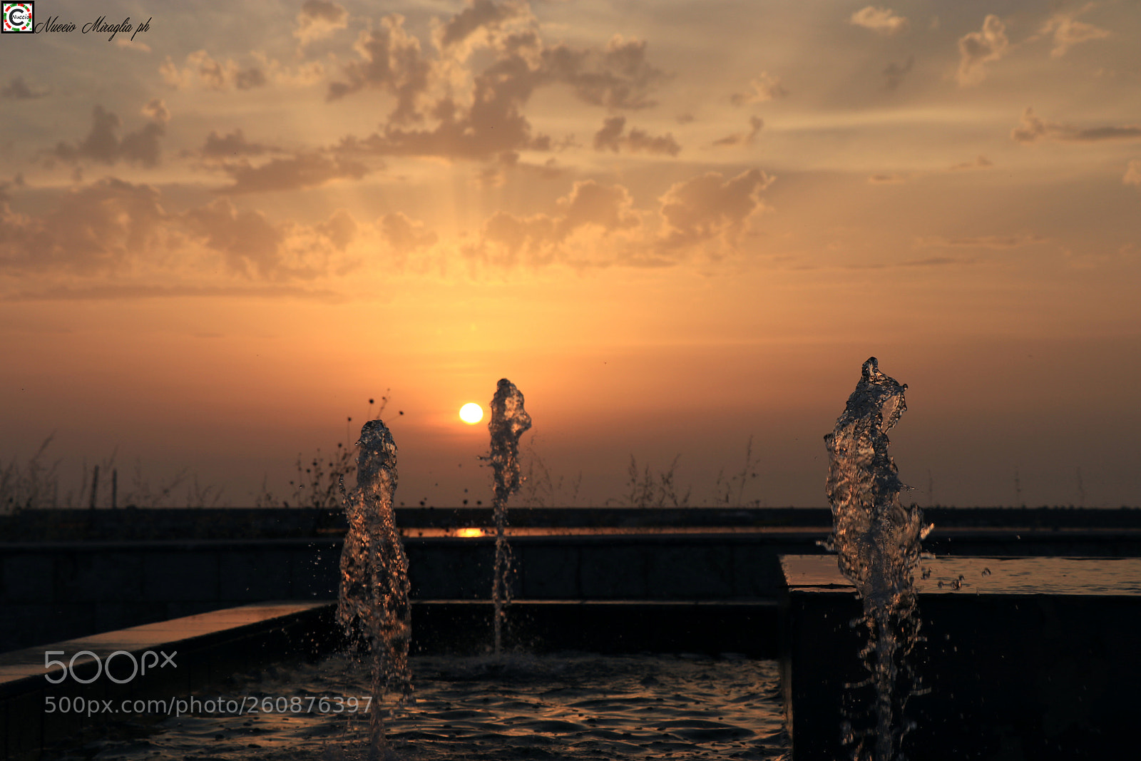 Canon EOS 80D sample photo. Sun and water photography