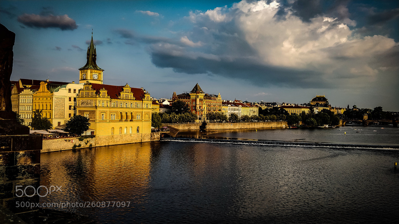 OnePlus 5 sample photo. Discovering prague. photography