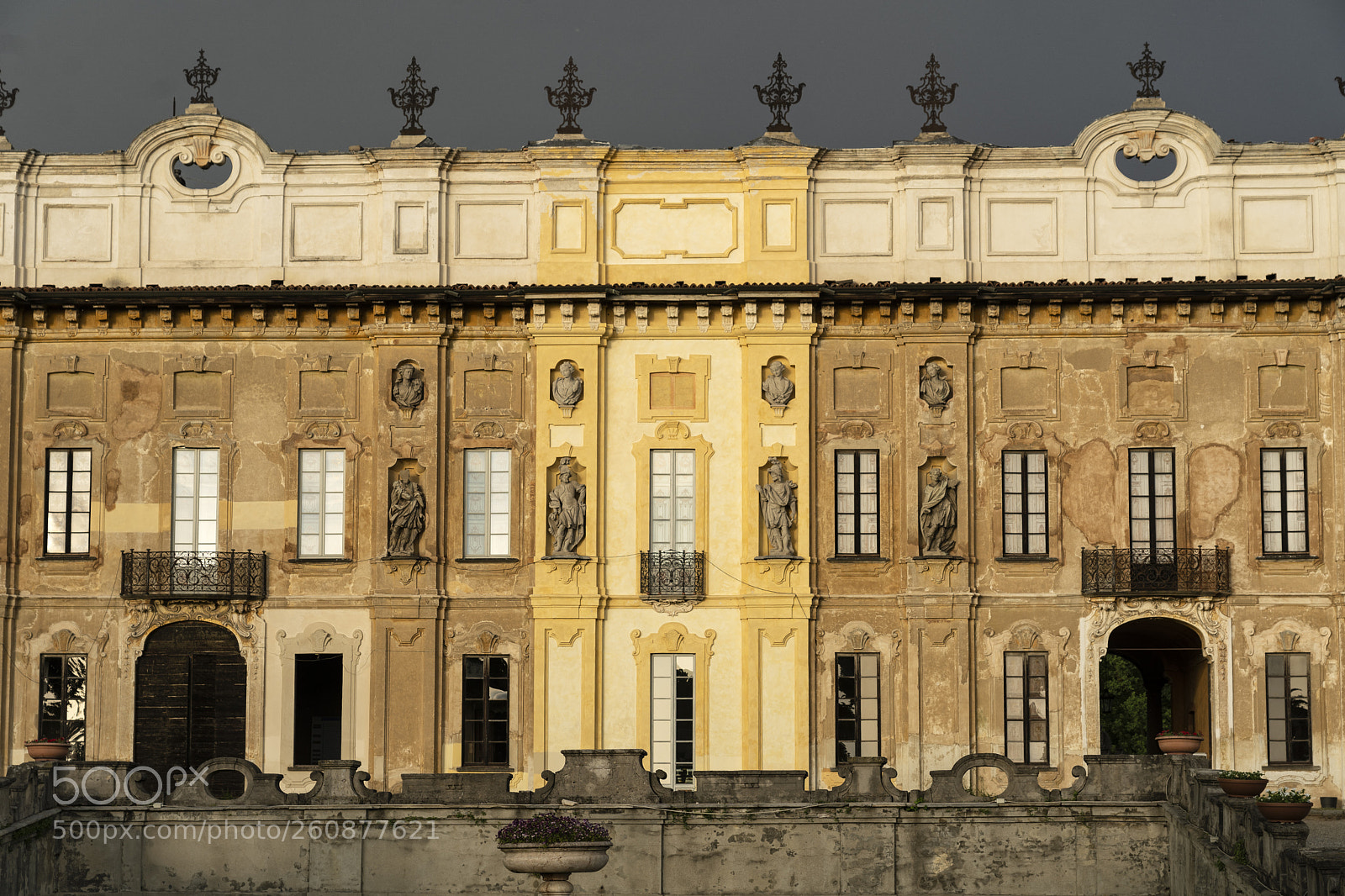 Sony a7 III sample photo. Milan lombardy, italy villa photography
