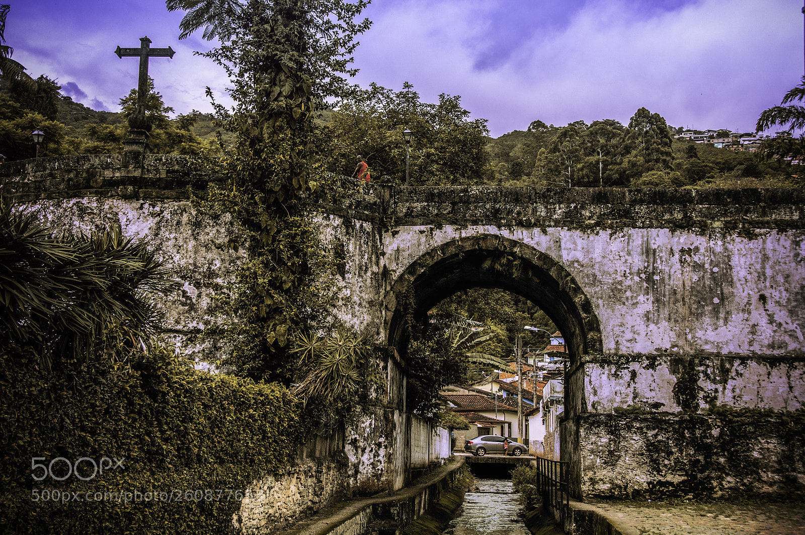 Nikon D90 sample photo. The famous bridge of photography