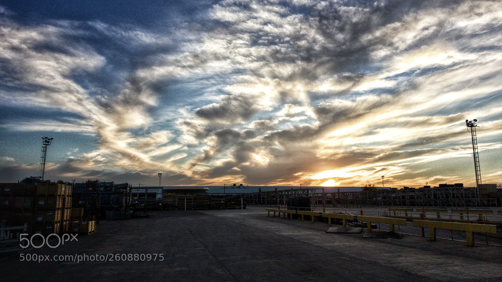 Samsung Galaxy Note5 sample photo. Atardecer en la fabrica photography