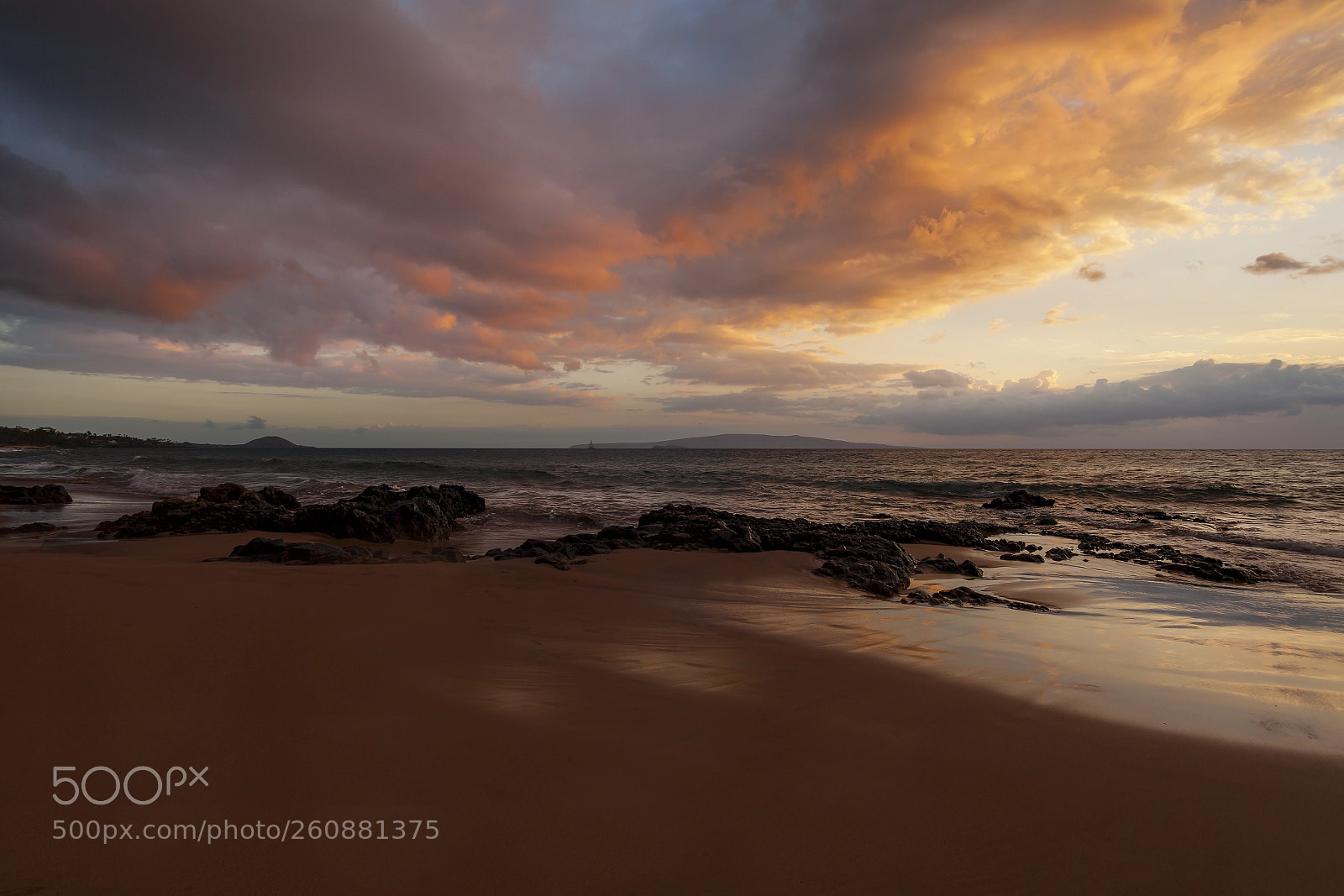 Canon EOS 5D Mark II sample photo. Sunset in maui, hawaii photography