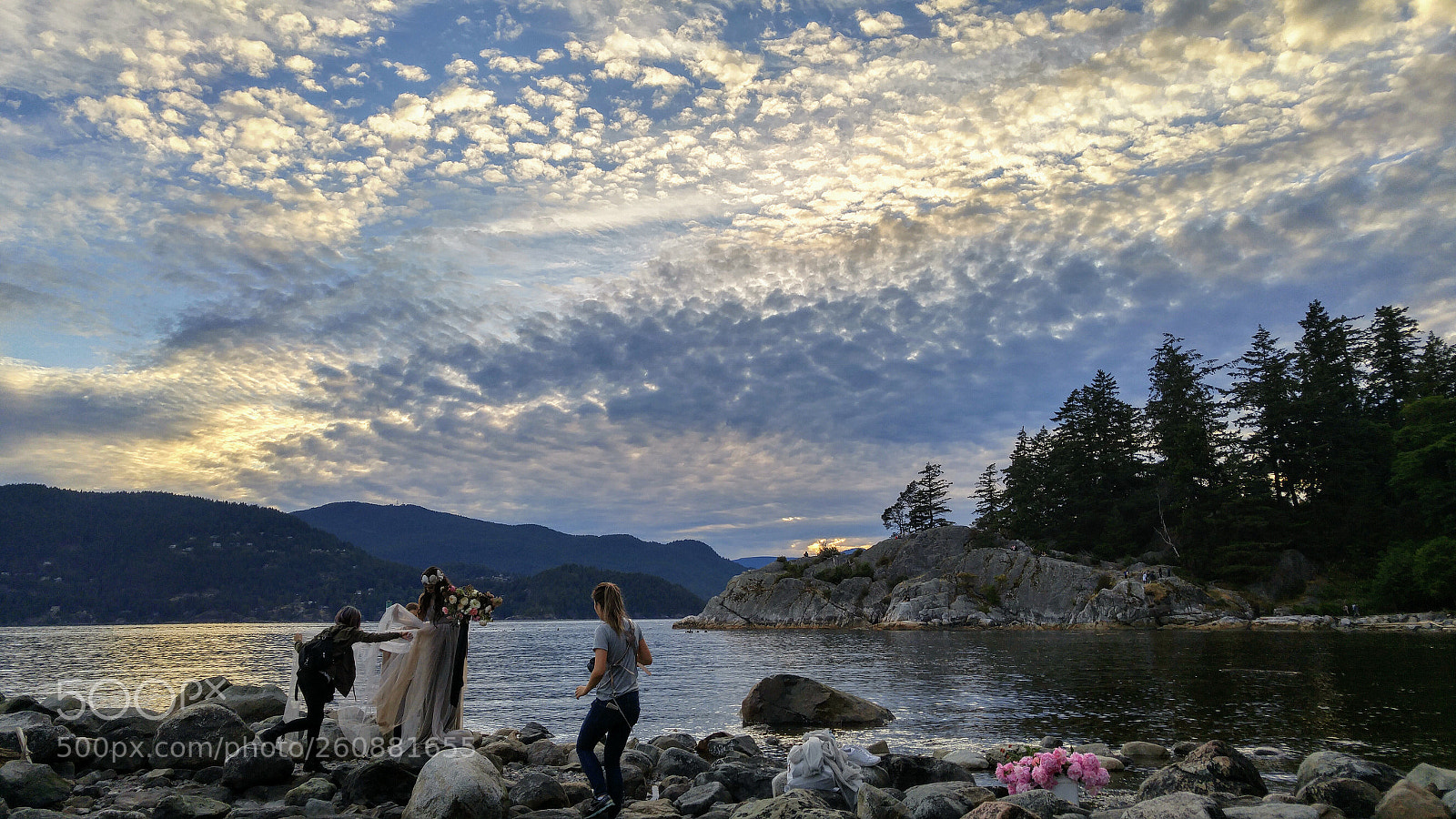 LG G4 sample photo. Golden hour photo shoot photography