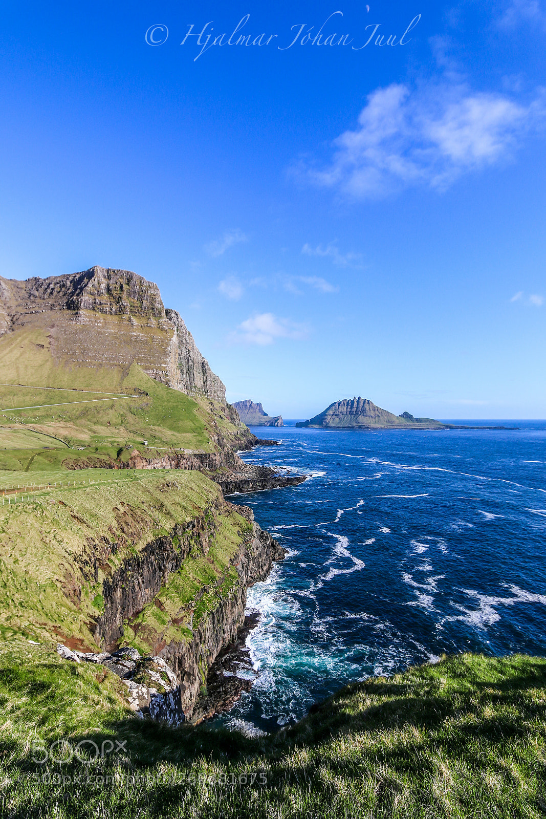 Canon EOS 70D sample photo. Bird cliff photography