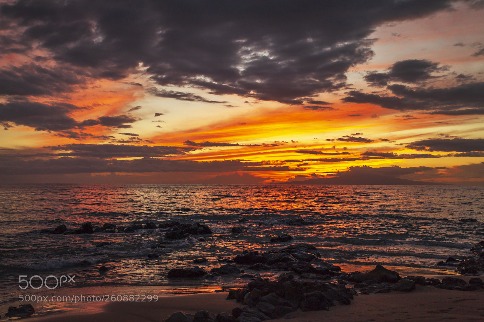 Canon EOS 5D Mark II sample photo. Sunset in maui, hawaii photography