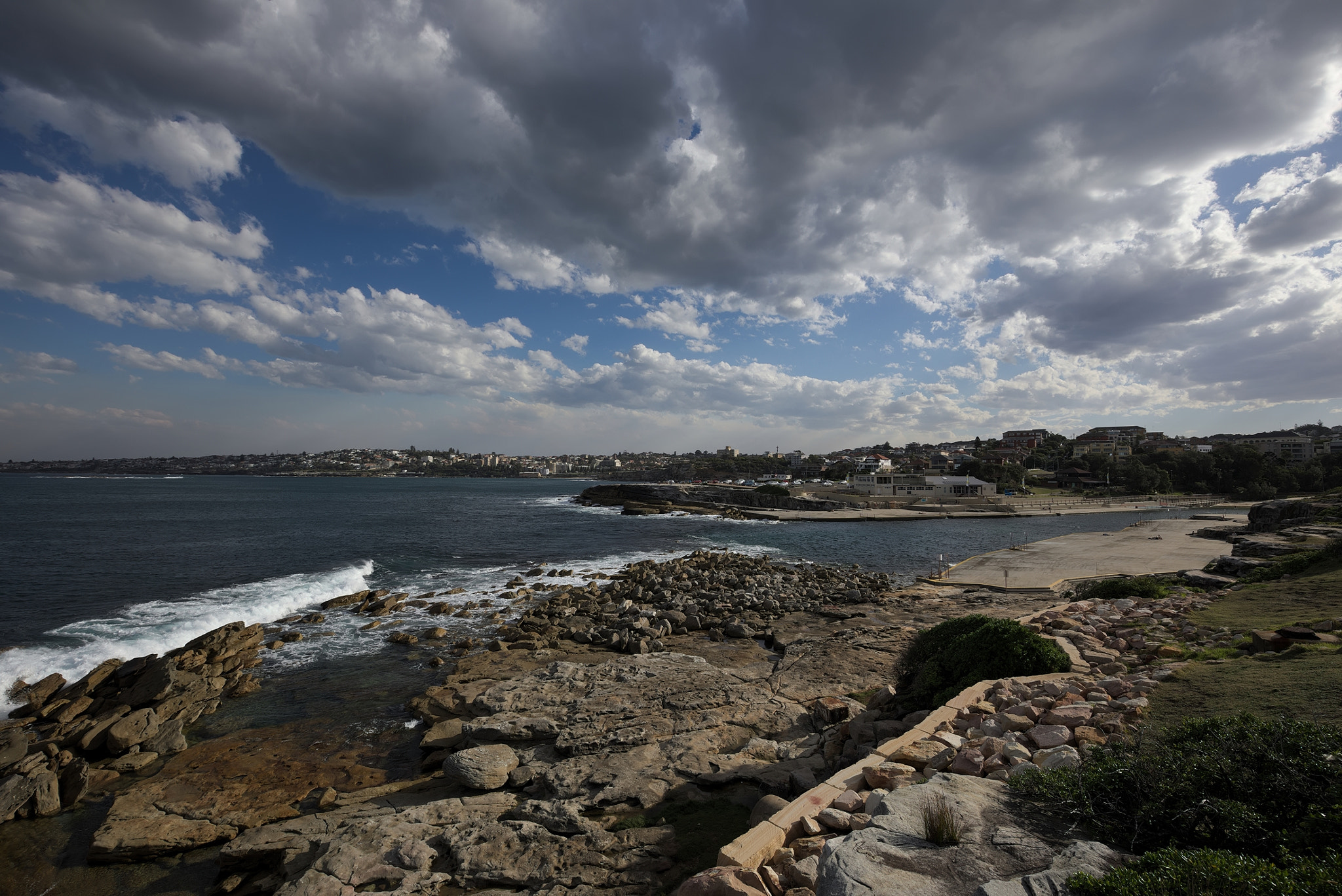 Canon EF 16-35mm F4L IS USM sample photo. Clovelly photography