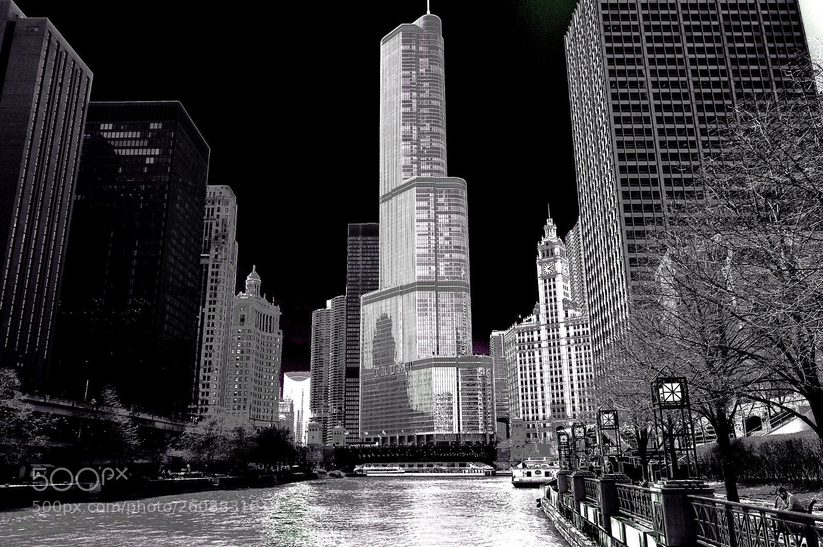 Nikon D3200 sample photo. Chicago river. photography