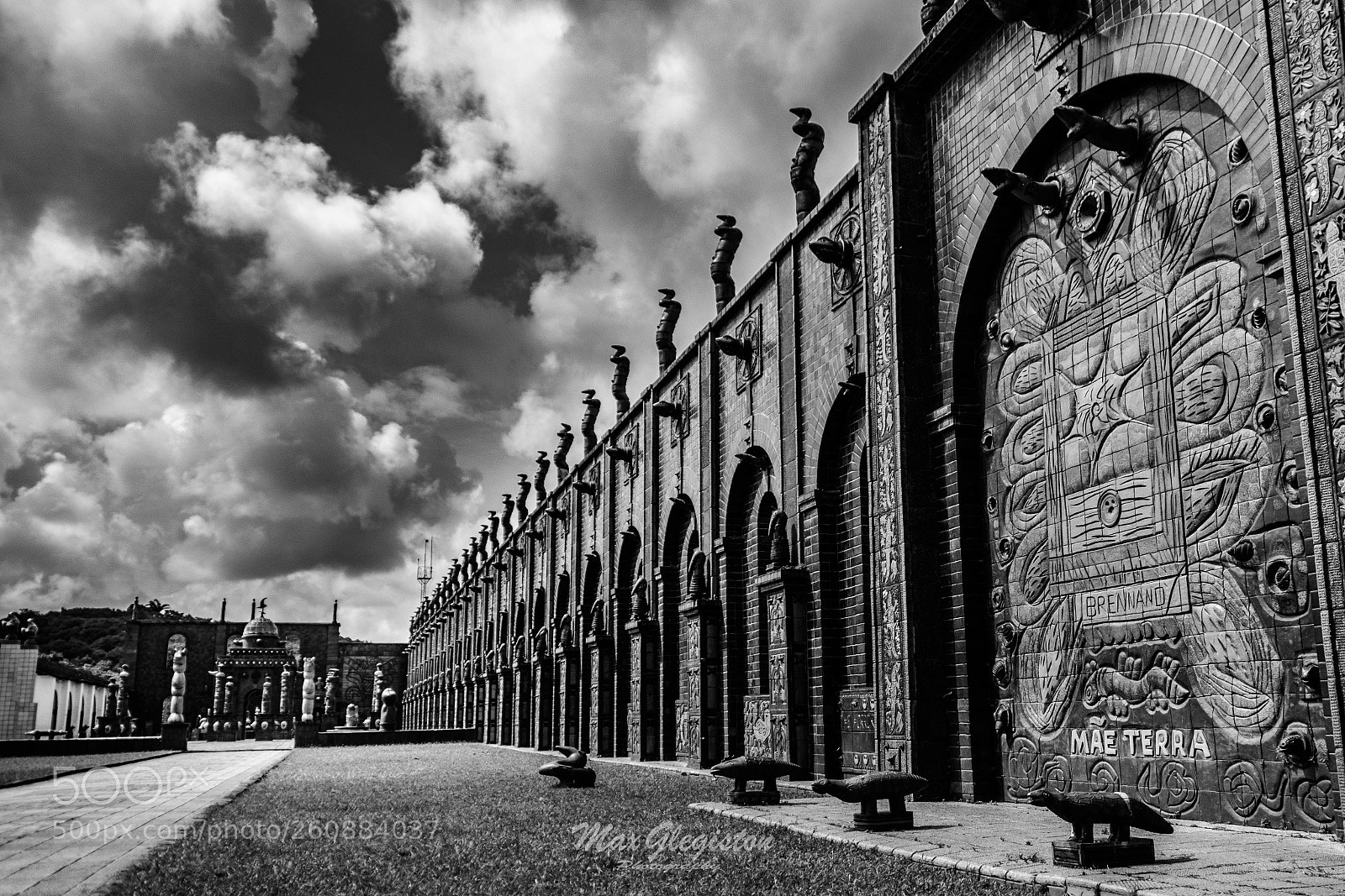 Nikon D7100 sample photo. The wall photography