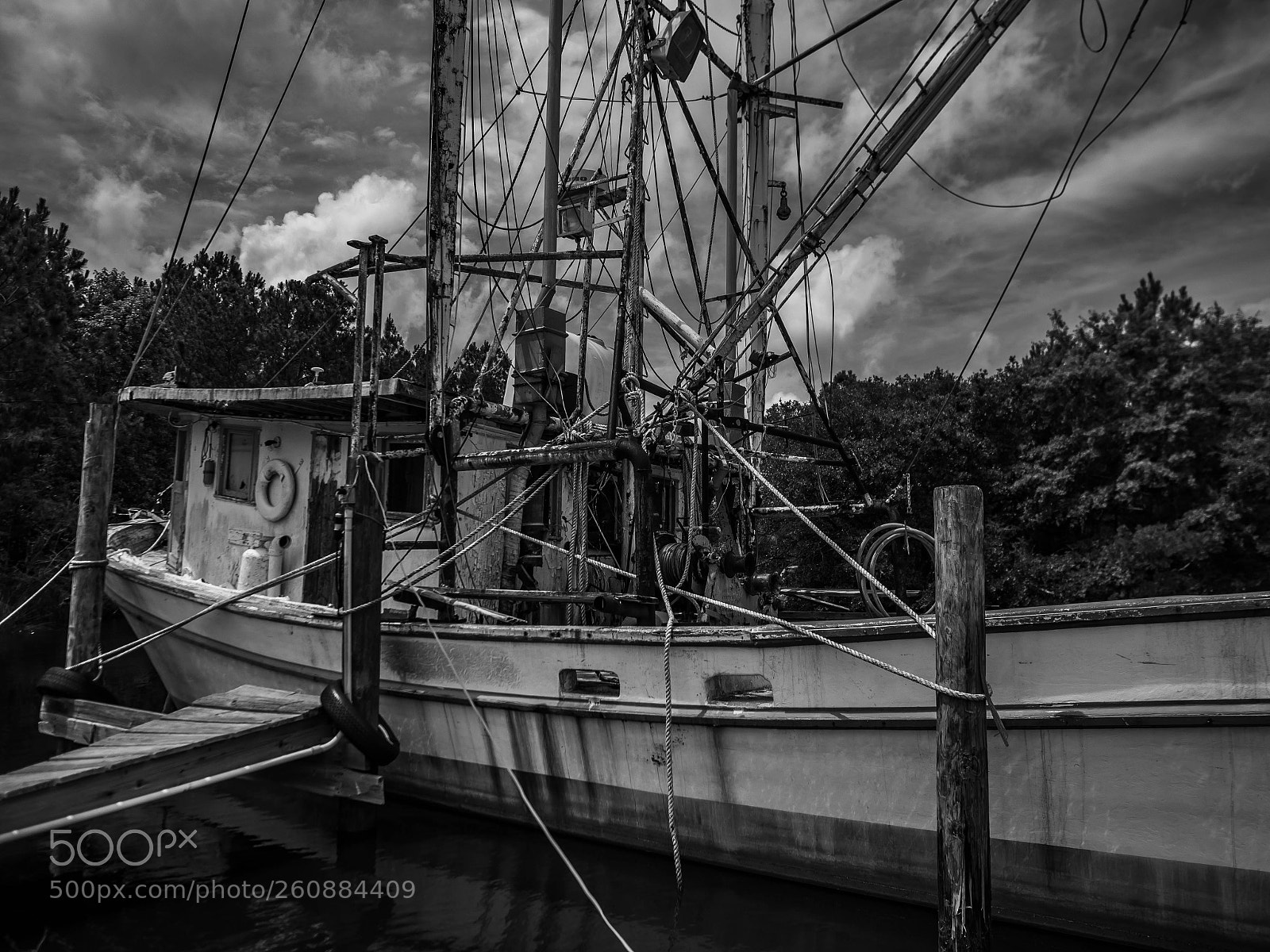 Panasonic Lumix DC-G9 sample photo. Magnolia springs shrimp boat photography