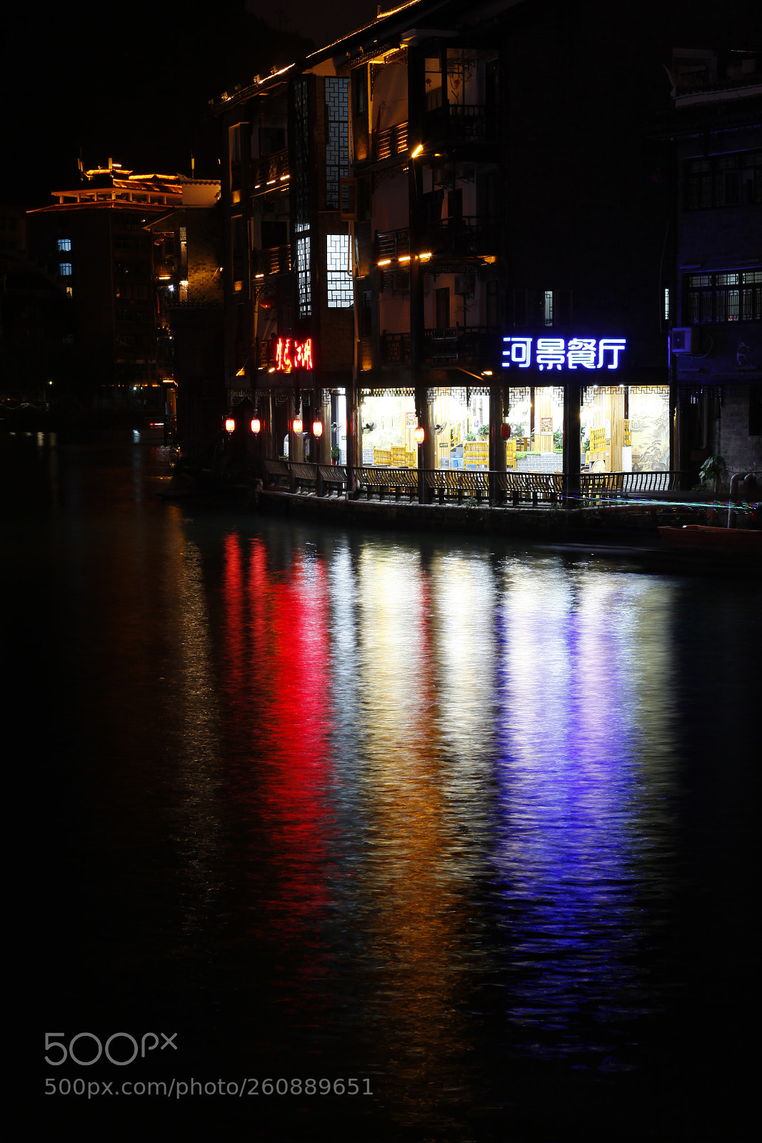 Canon EOS 5D Mark II sample photo. River restaurant photography