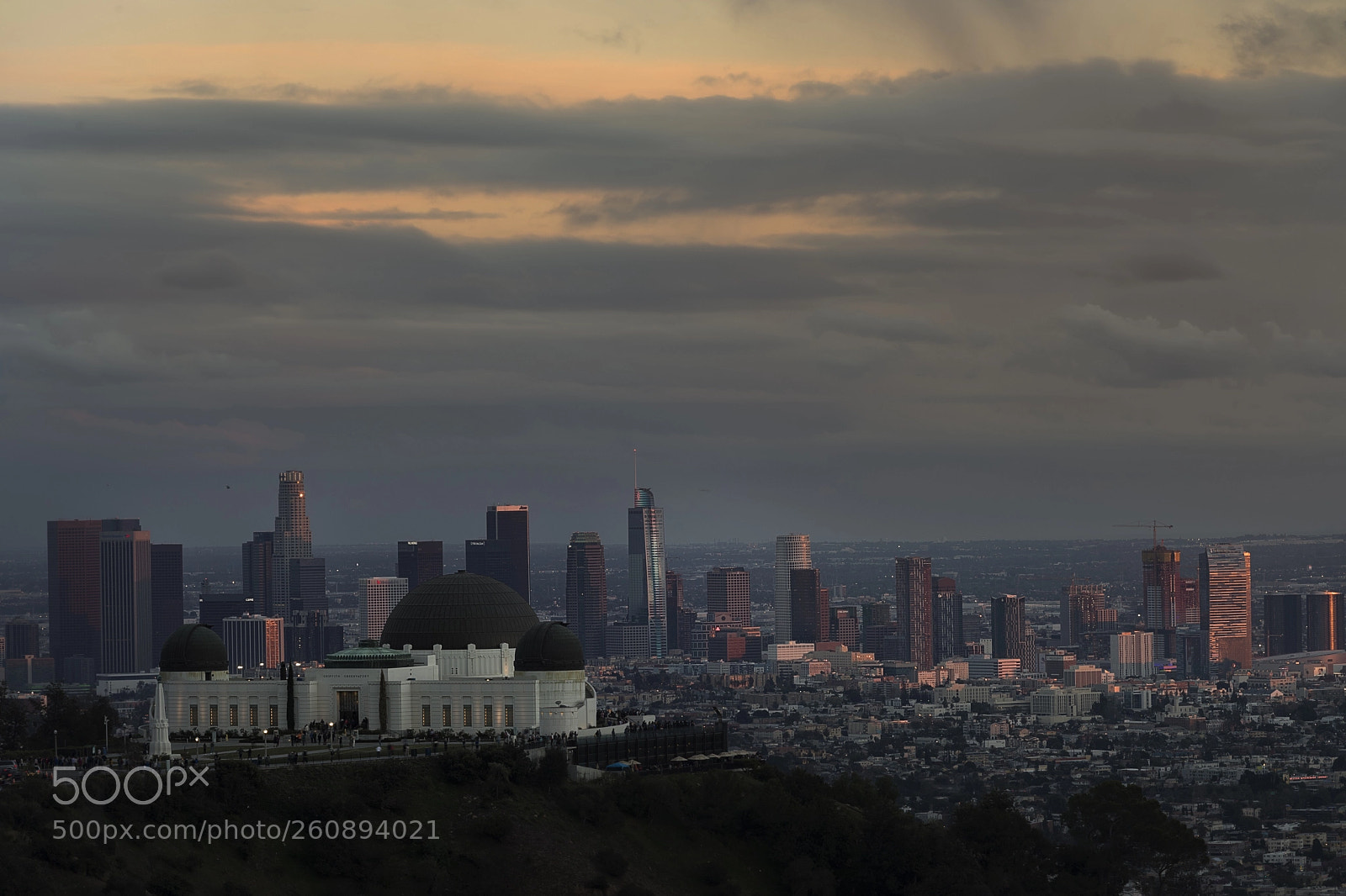 Canon EOS 5D Mark IV sample photo. Griffith observatory  photography