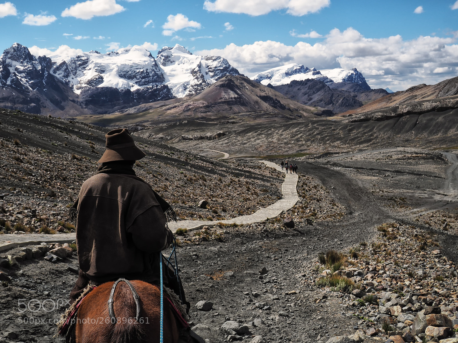 Olympus OM-D E-M5 II sample photo. Pastoruri - peru photography