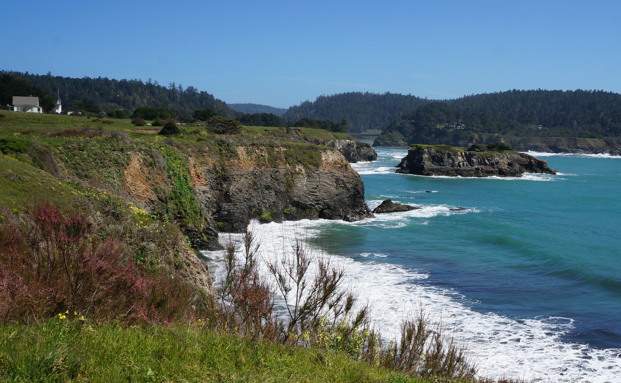 Sony Alpha NEX-F3 sample photo. Mendocino coastline with church photography