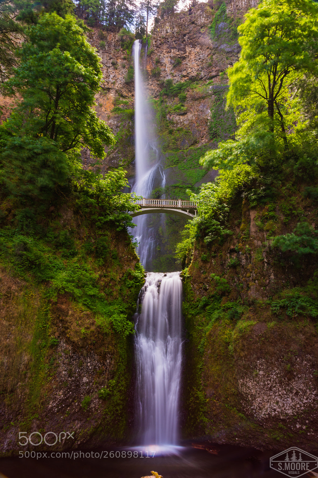 Nikon D7200 sample photo. Multnomah falls photography