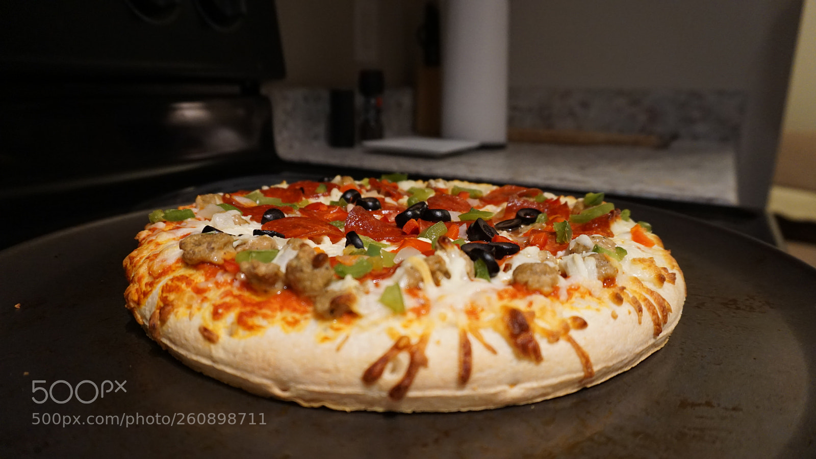 Sony a6000 sample photo. Pizza photography
