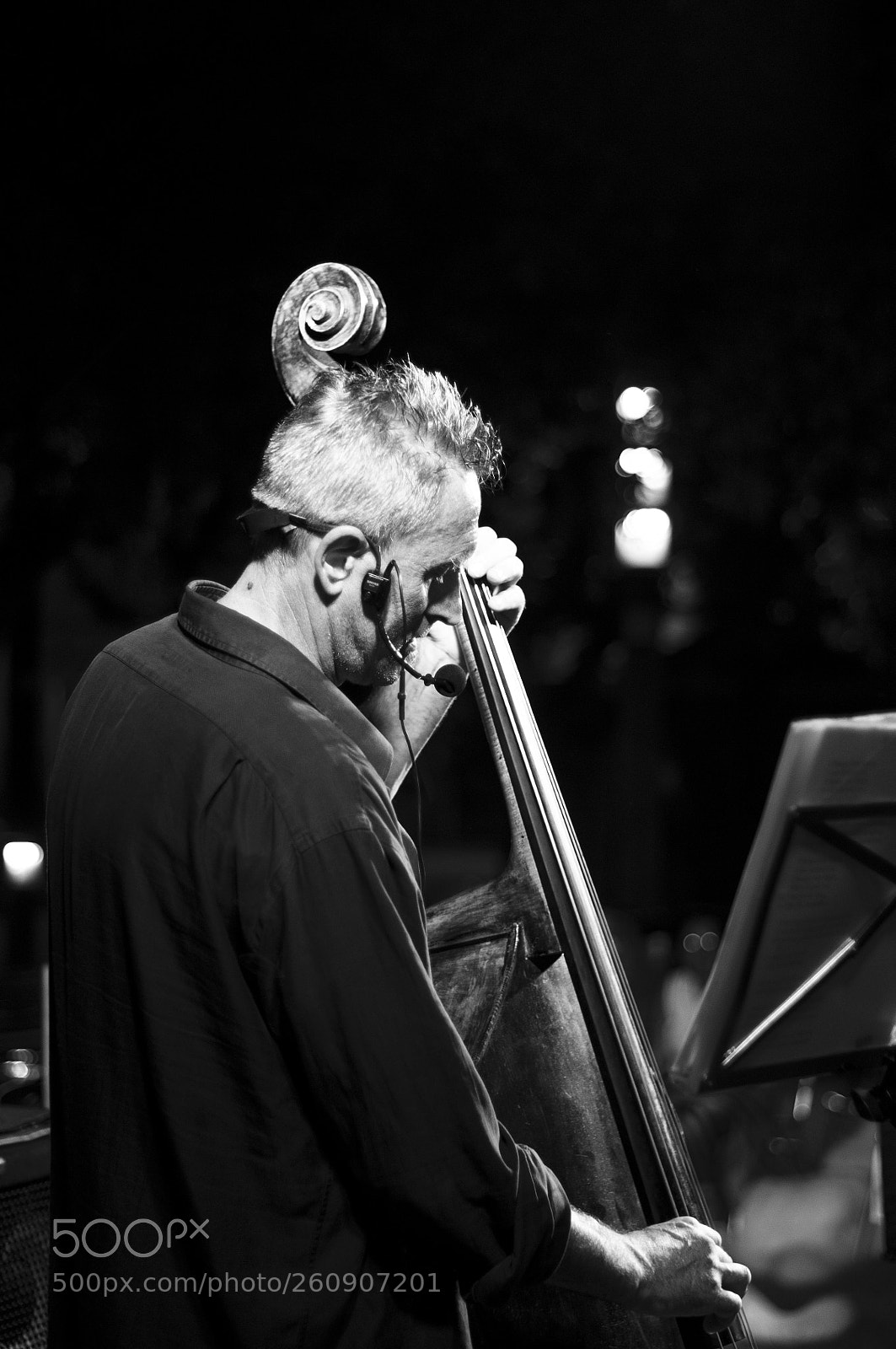Pentax K-r sample photo. Musica in strada photography