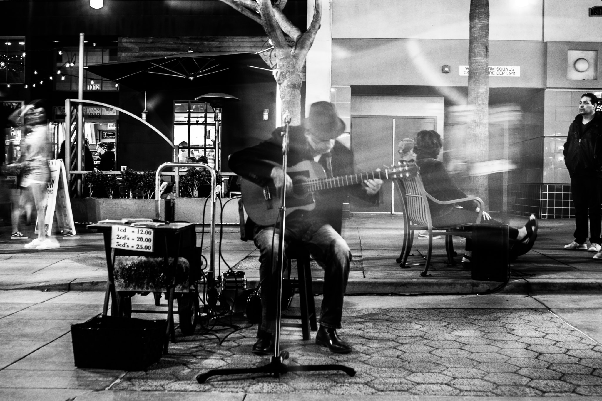 Sony SLT-A65 (SLT-A65V) sample photo. Street music photography