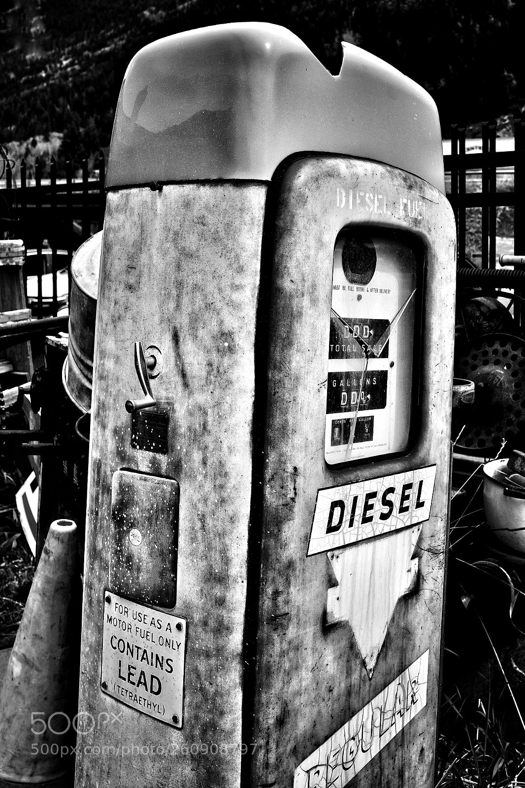 Fujifilm X-H1 sample photo. Grumpy dutchman towing road photography