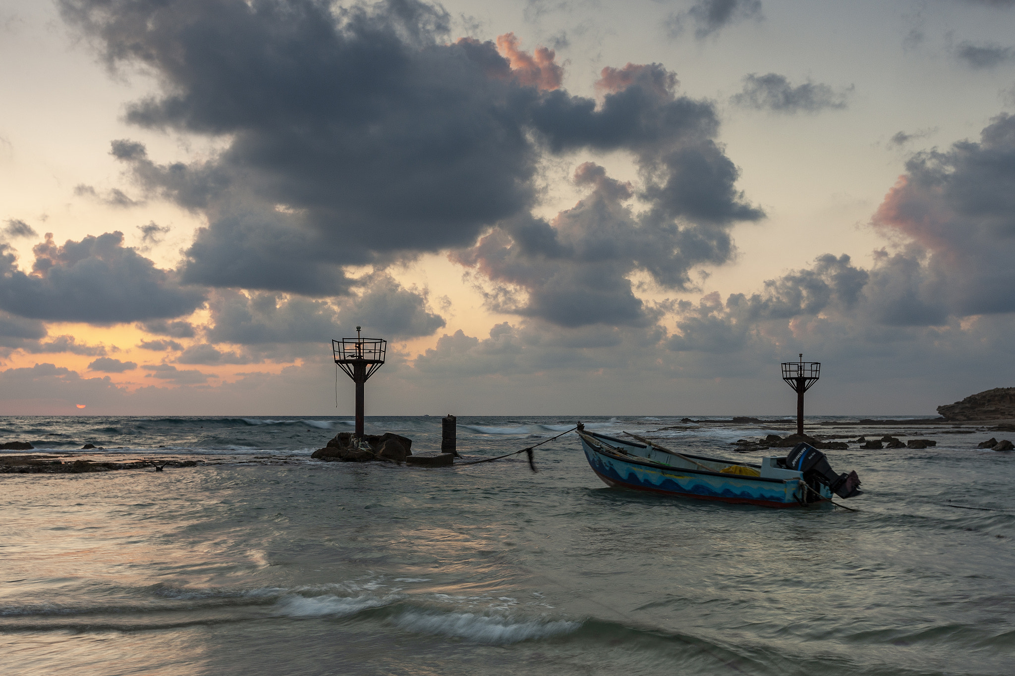 Canon EOS-1Ds Mark III sample photo. Mediterranean sea photography