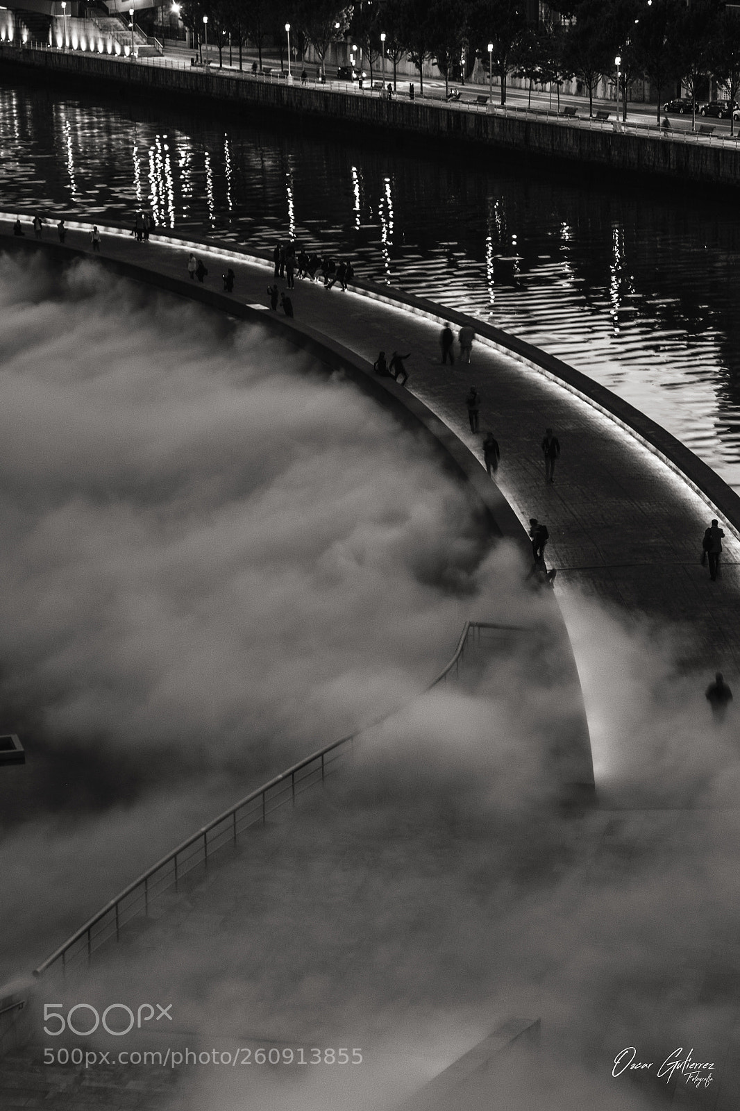 Fujifilm X-T1 sample photo. Pasarela guggenheim photography