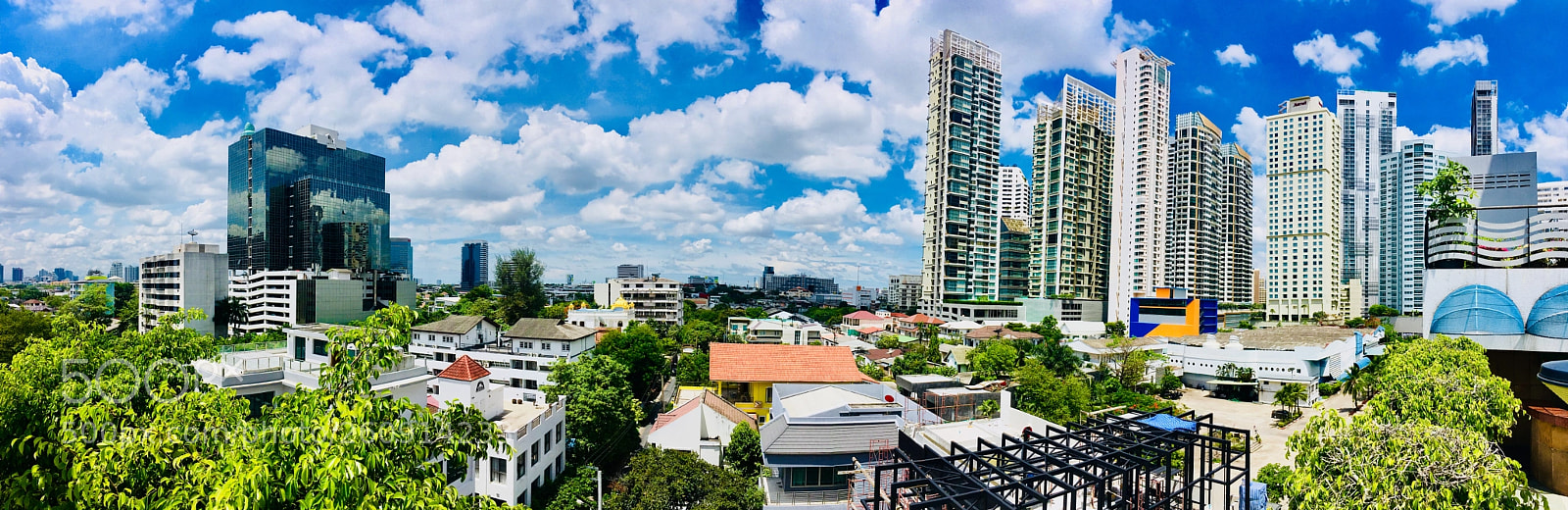 Apple iPhone SE sample photo. Bkk photography