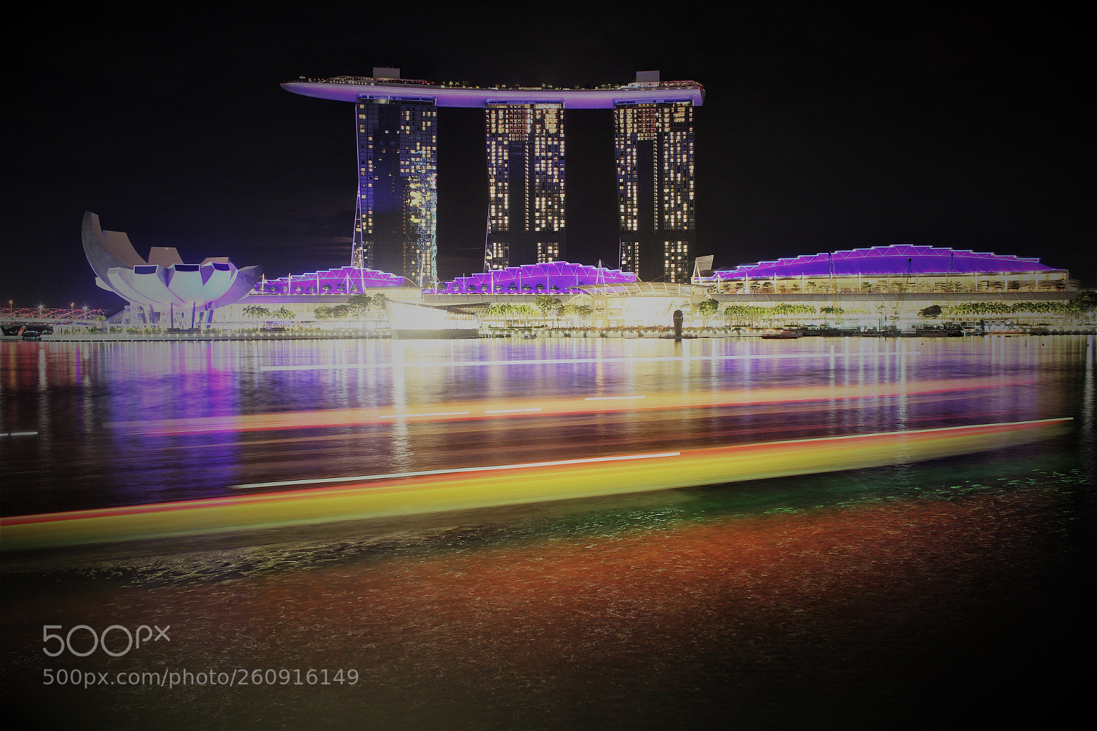 Canon EOS 600D (Rebel EOS T3i / EOS Kiss X5) sample photo. Marina bay sands photography