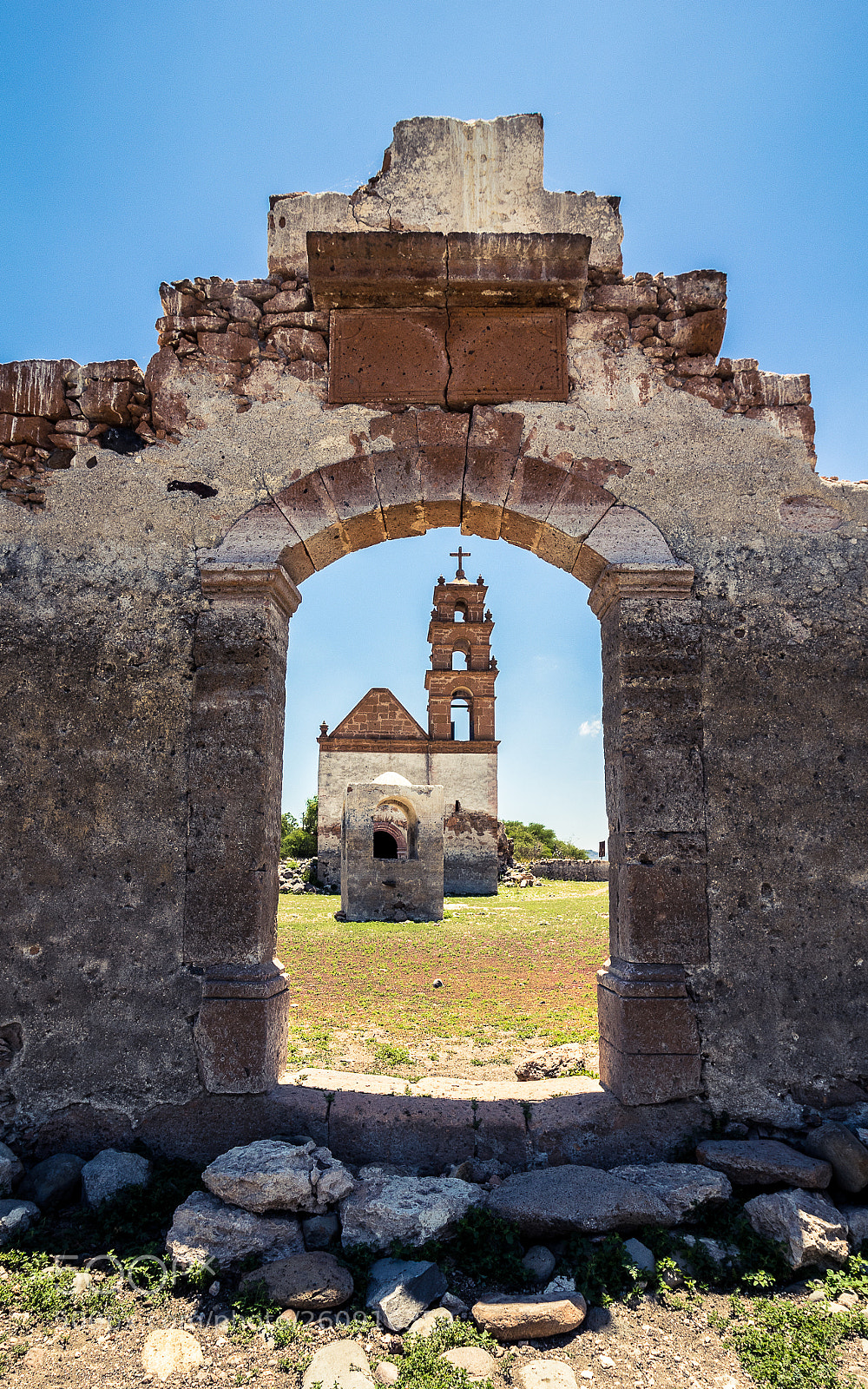 Canon EOS 80D sample photo. Old church photography