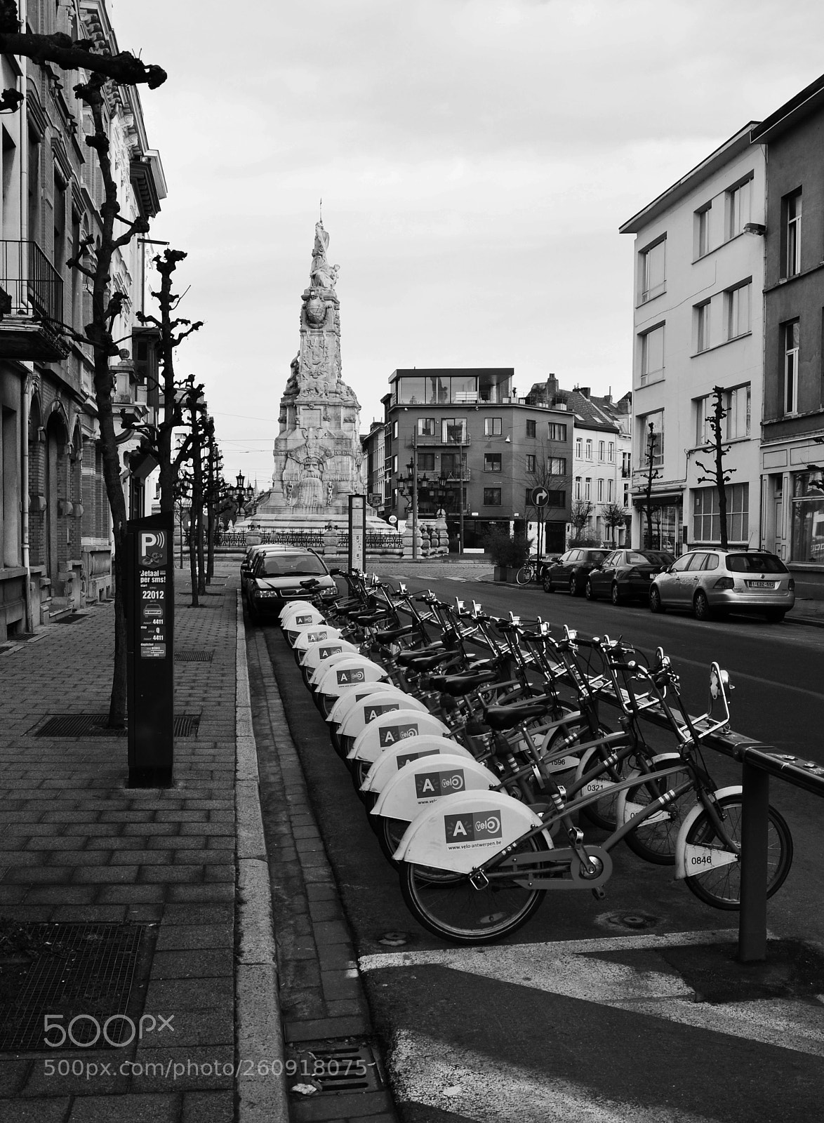 Nikon D5000 sample photo. Streets of antwerpen photography