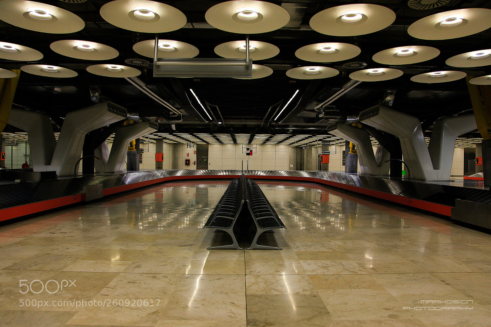 Canon EOS 5D Mark II sample photo. Madrid airport photography