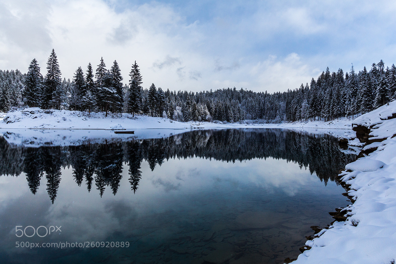 Canon EOS 700D (EOS Rebel T5i / EOS Kiss X7i) sample photo. Caumasee photography