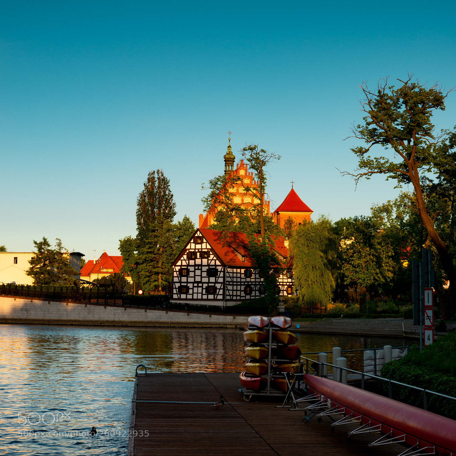 Nikon D800E sample photo. Bydgoszcz st. martin and photography