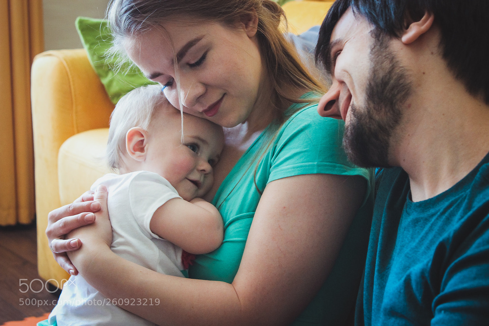 Canon EOS 600D (Rebel EOS T3i / EOS Kiss X5) sample photo. My favorite family photography