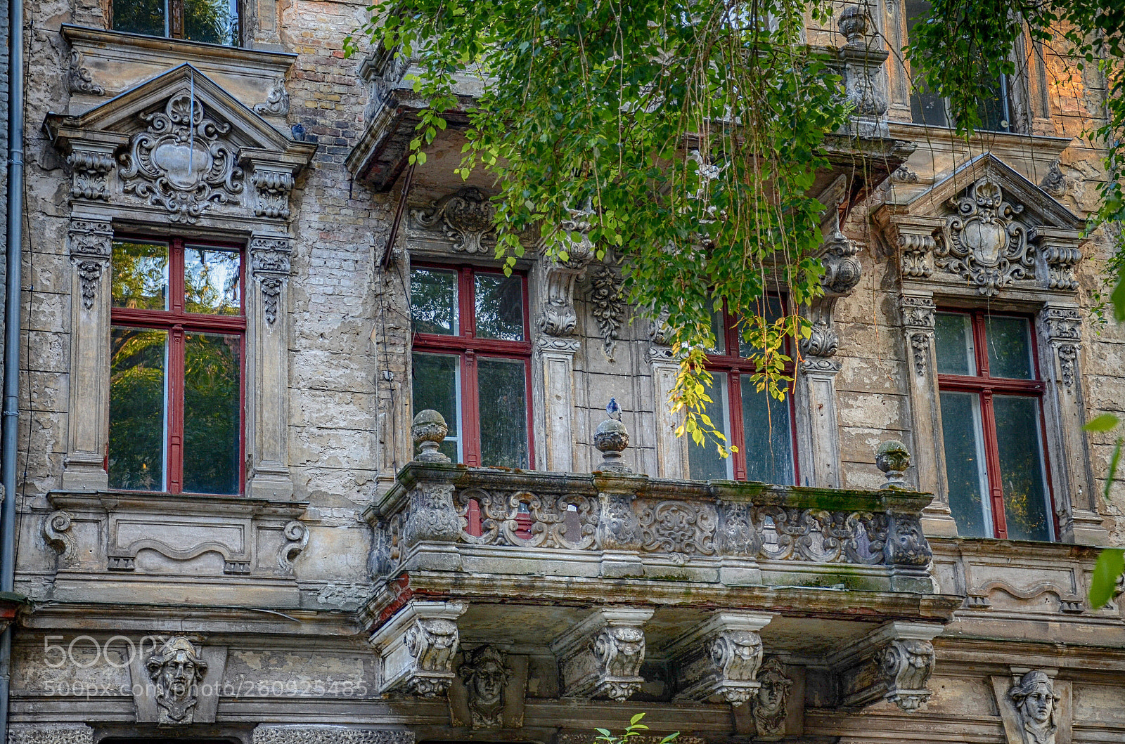 Nikon D7000 sample photo. Old house photography