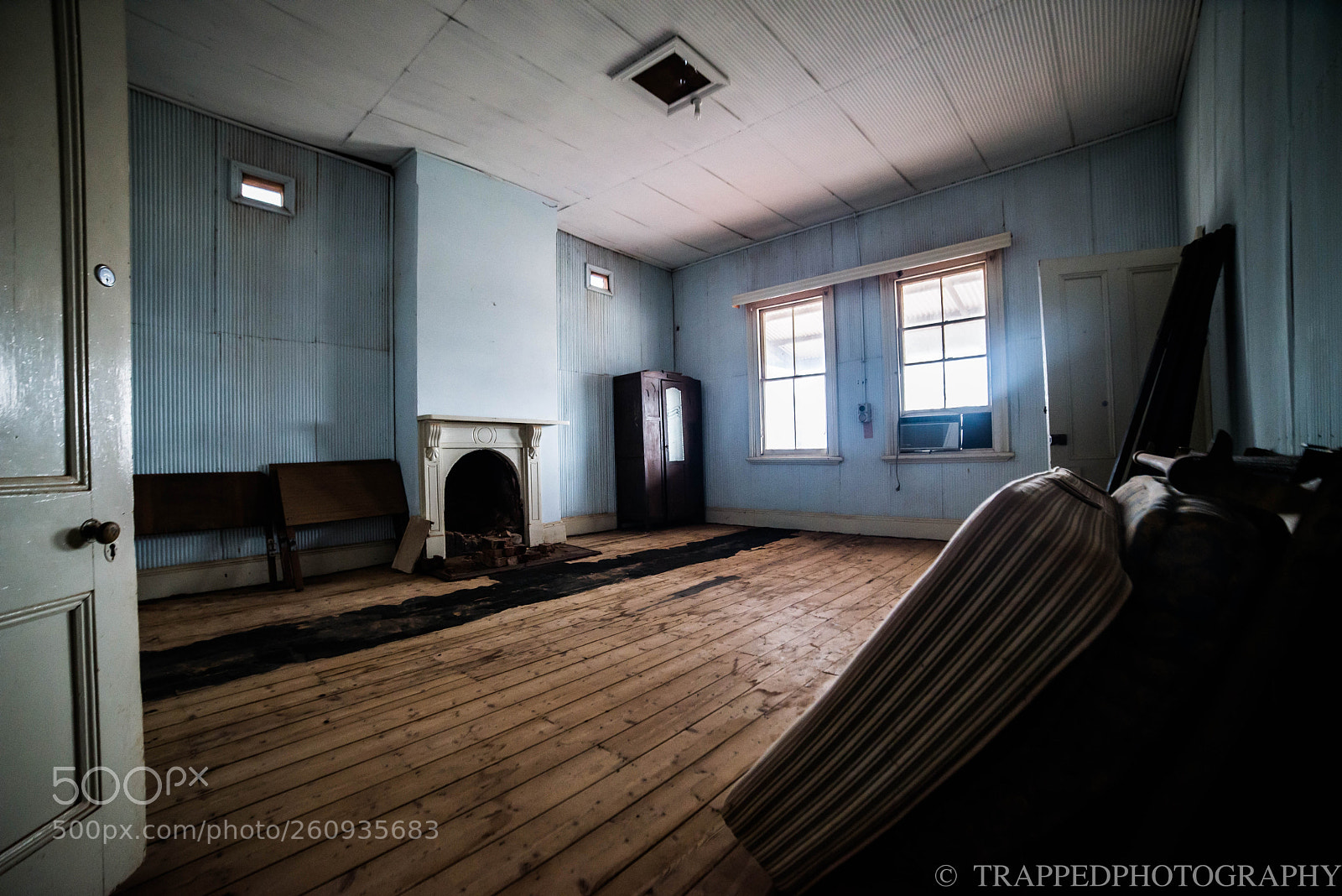 Nikon D610 sample photo. Blue room 1 photography